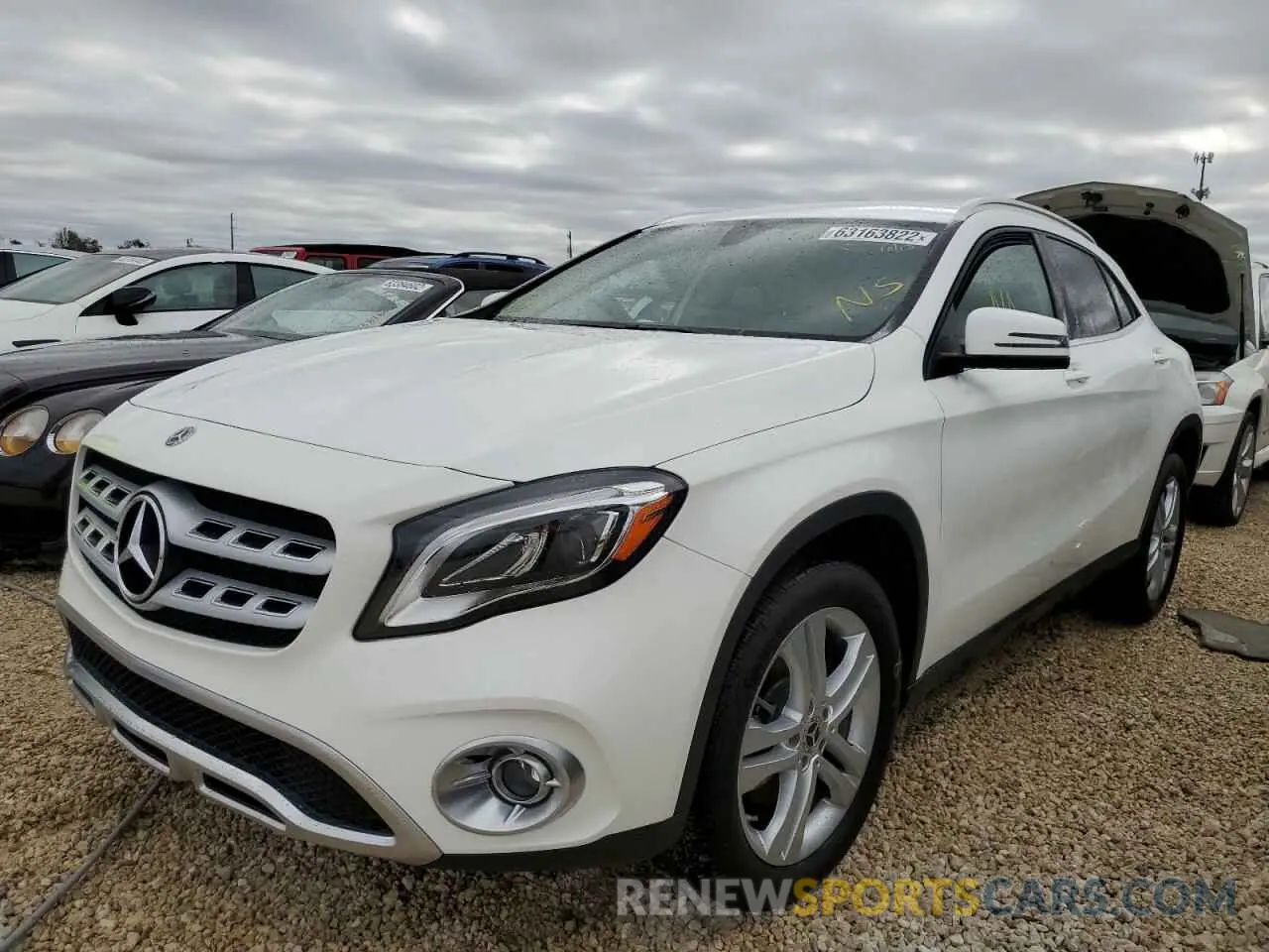 2 fotografías del automóvil dañado WDCTG4EB5LJ660618 MERCEDES-BENZ GLA-CLASS 2020