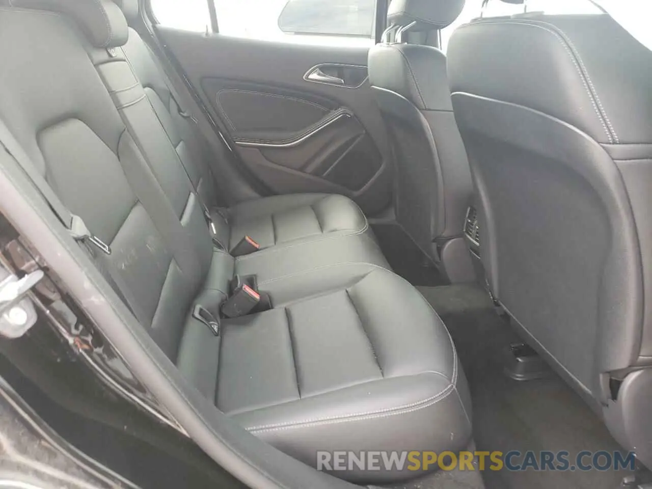 6 fotografías del automóvil dañado WDCTG4EB8LU028355 MERCEDES-BENZ GLA-CLASS 2020
