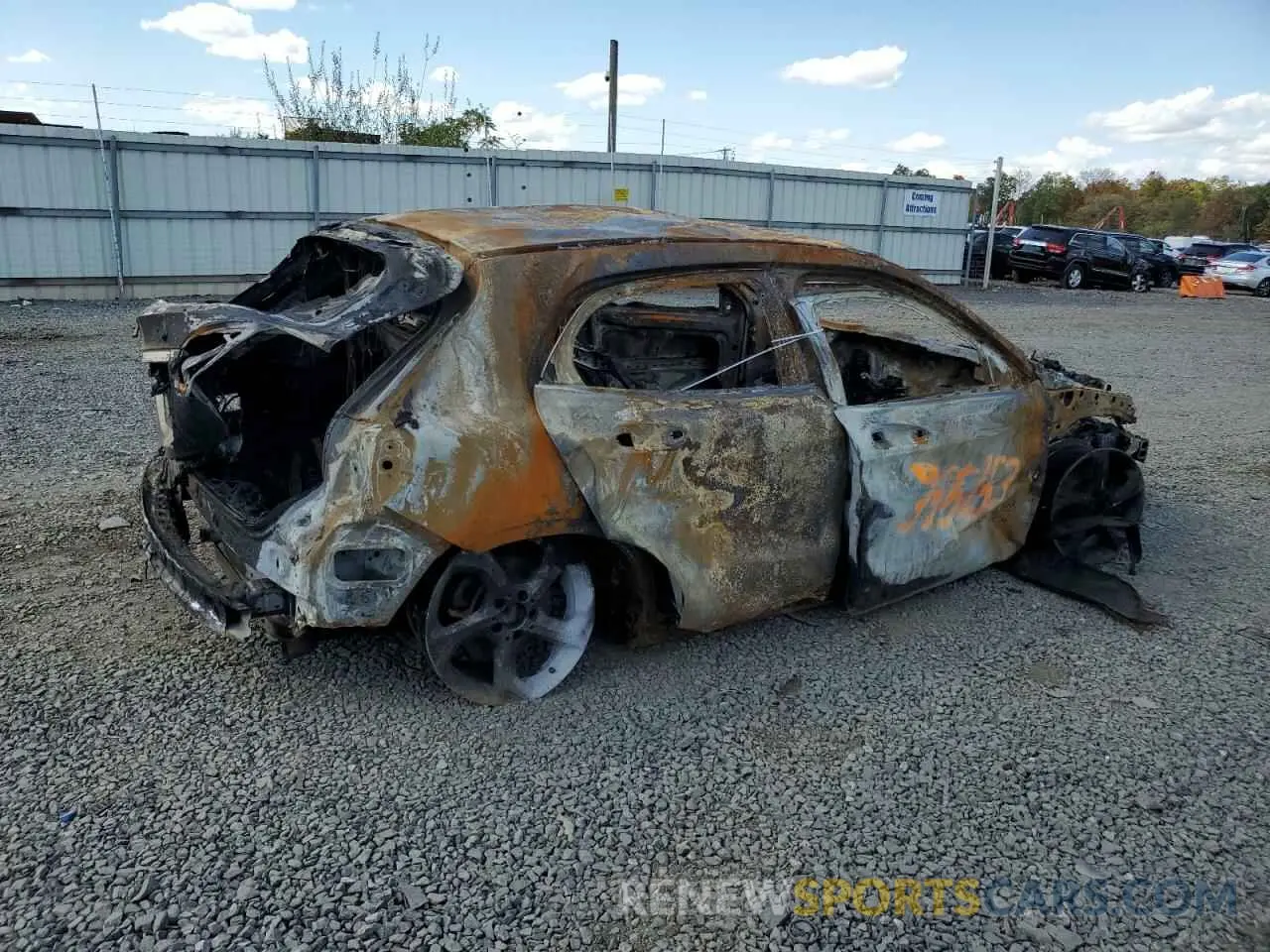 3 fotografías del automóvil dañado WDCTG4EB9LU024251 MERCEDES-BENZ GLA-CLASS 2020