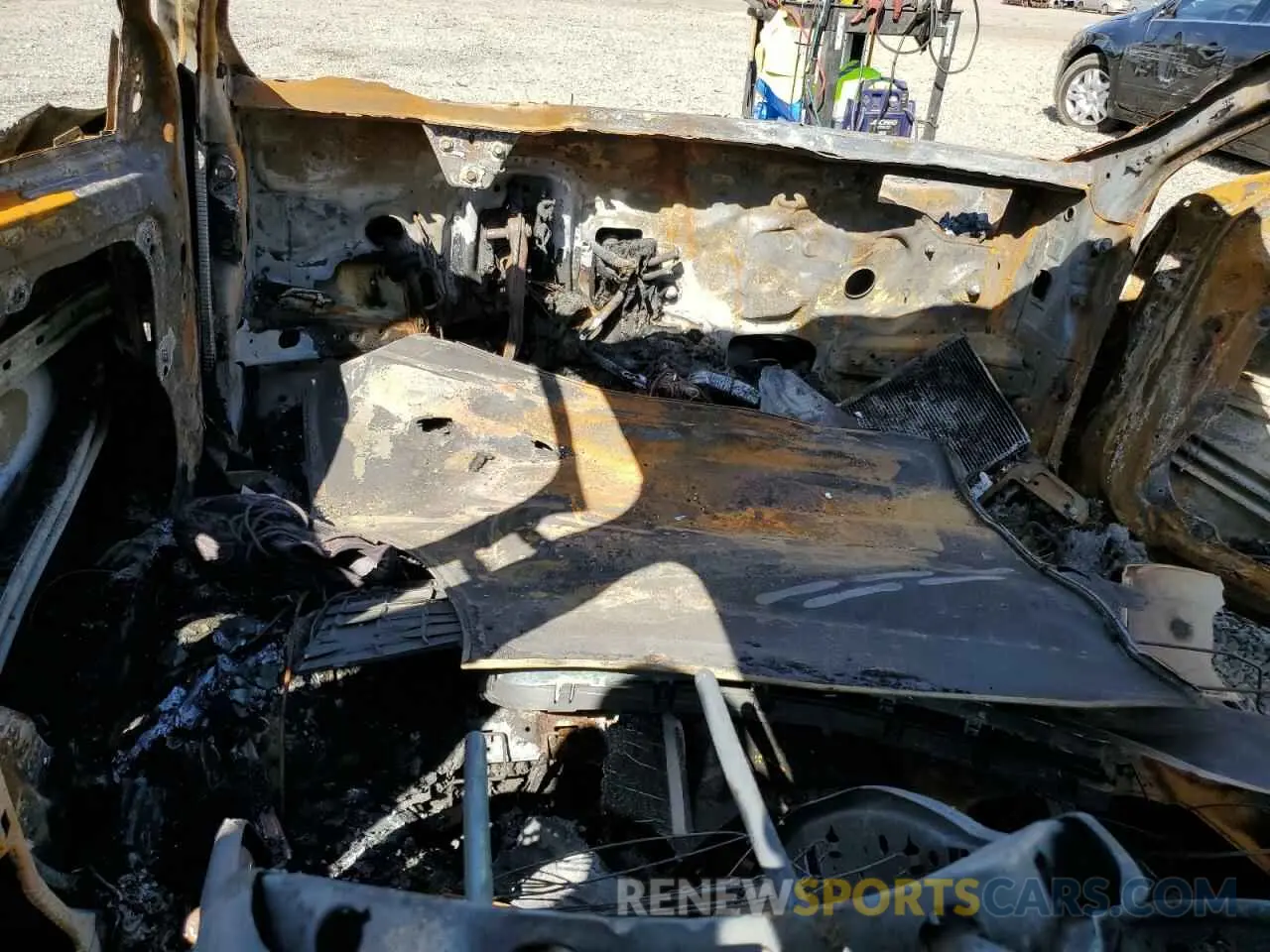 8 fotografías del automóvil dañado WDCTG4EB9LU024251 MERCEDES-BENZ GLA-CLASS 2020