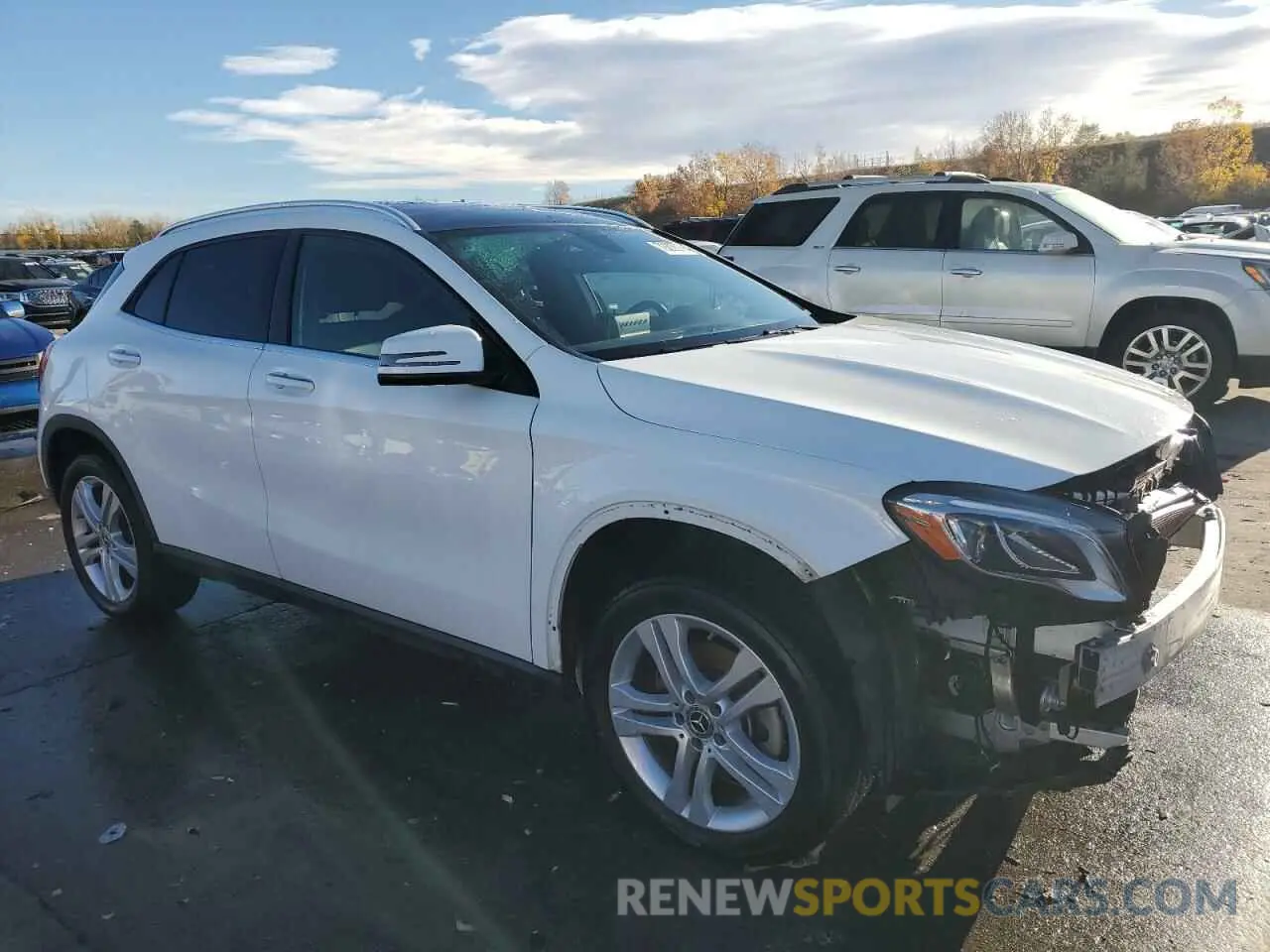 4 fotografías del automóvil dañado WDCTG4GB0LU022174 MERCEDES-BENZ GLA-CLASS 2020