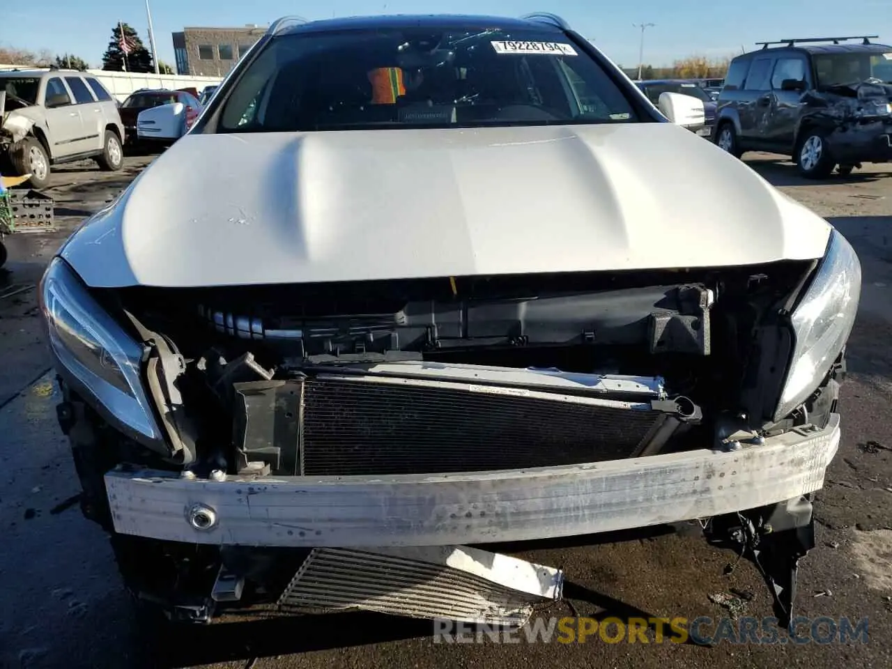 5 fotografías del automóvil dañado WDCTG4GB0LU022174 MERCEDES-BENZ GLA-CLASS 2020