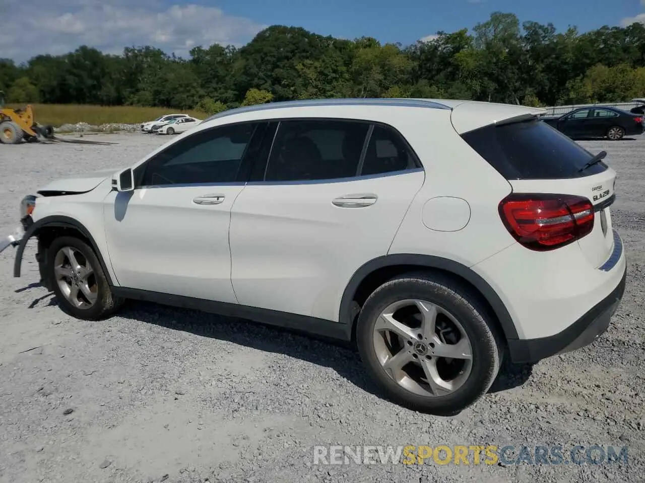 2 fotografías del automóvil dañado WDCTG4GB4LU025224 MERCEDES-BENZ GLA-CLASS 2020