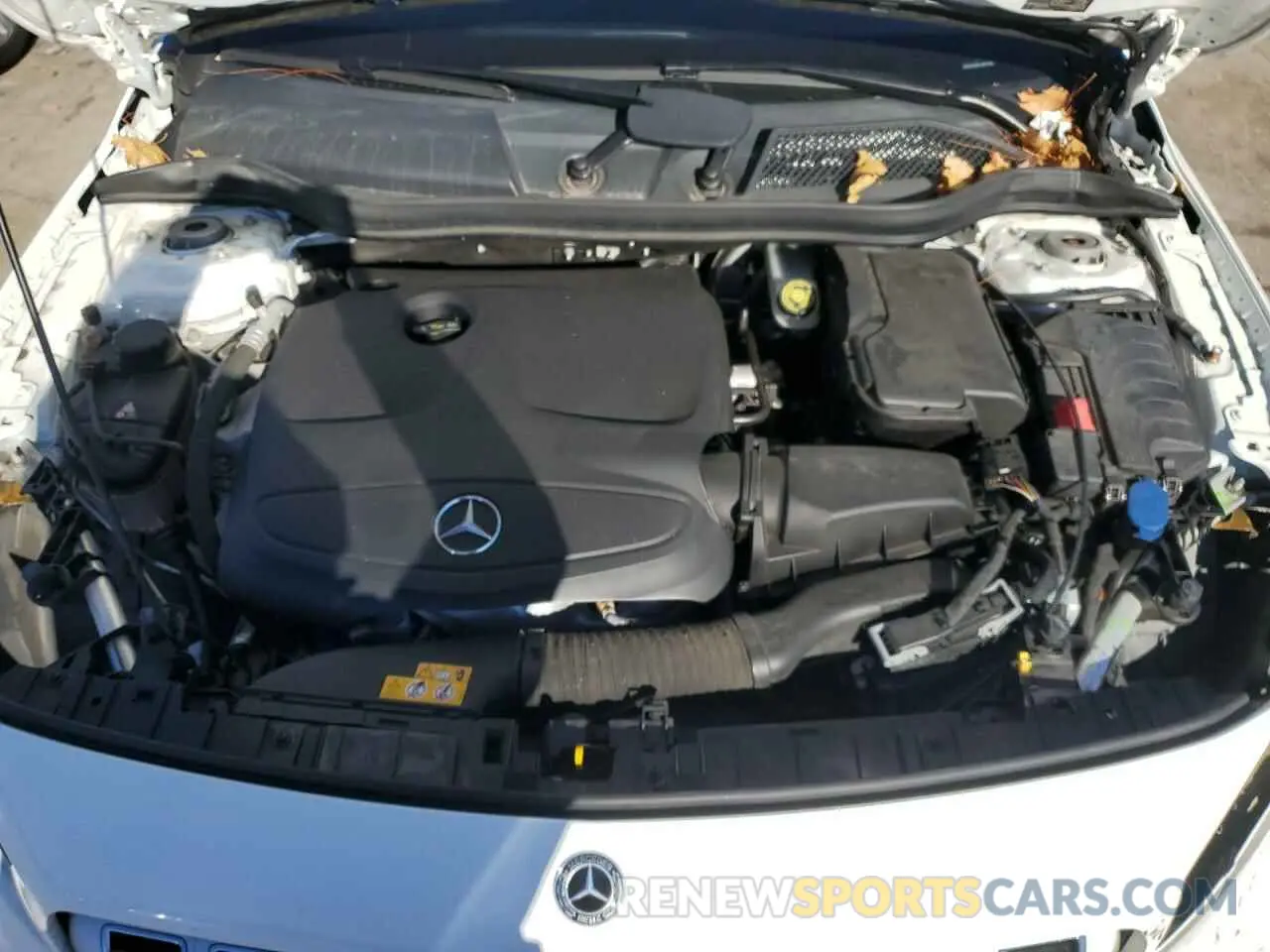 12 fotografías del automóvil dañado WDCTG4GB7LU027680 MERCEDES-BENZ GLA-CLASS 2020