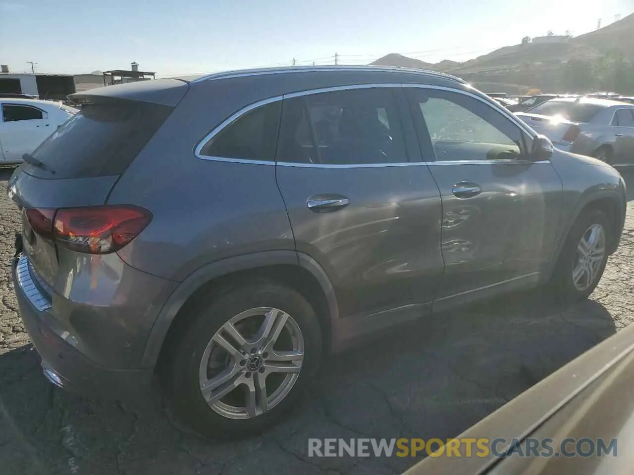 3 fotografías del automóvil dañado W1N4N4GB1MJ192653 MERCEDES-BENZ GLA-CLASS 2021