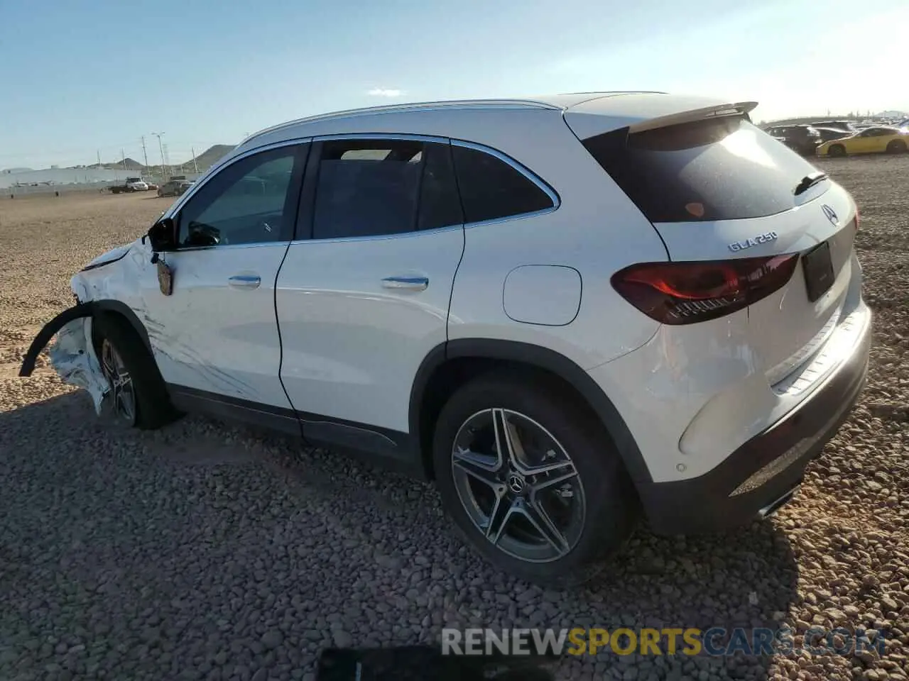 2 fotografías del automóvil dañado W1N4N4GB9MJ220697 MERCEDES-BENZ GLA-CLASS 2021