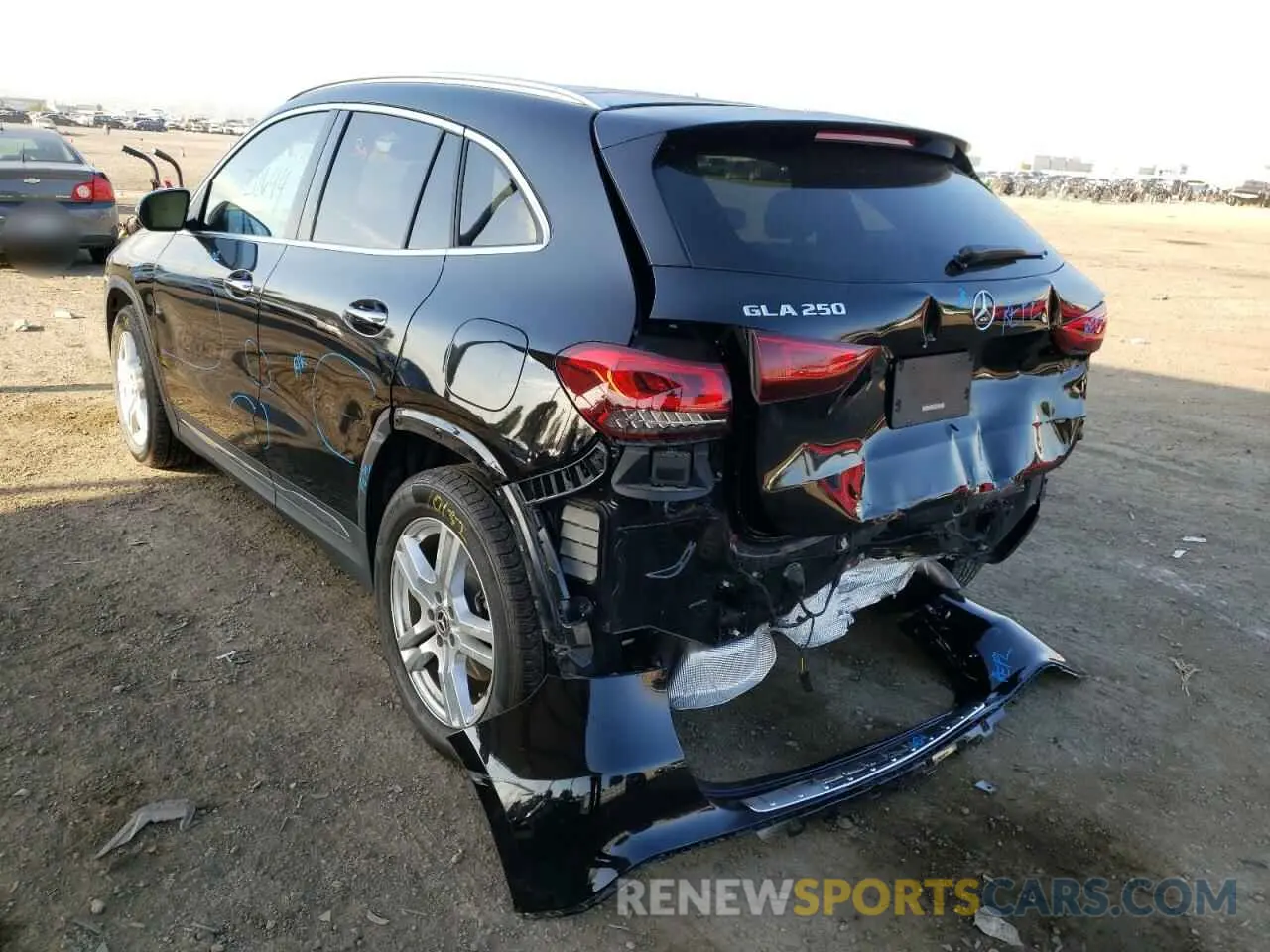 3 fotografías del automóvil dañado W1N4N4GB9MJ233630 MERCEDES-BENZ GLA-CLASS 2021