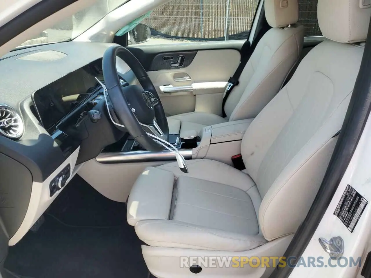 7 fotografías del automóvil dañado W1N4N4HB1MJ183918 MERCEDES-BENZ GLA-CLASS 2021