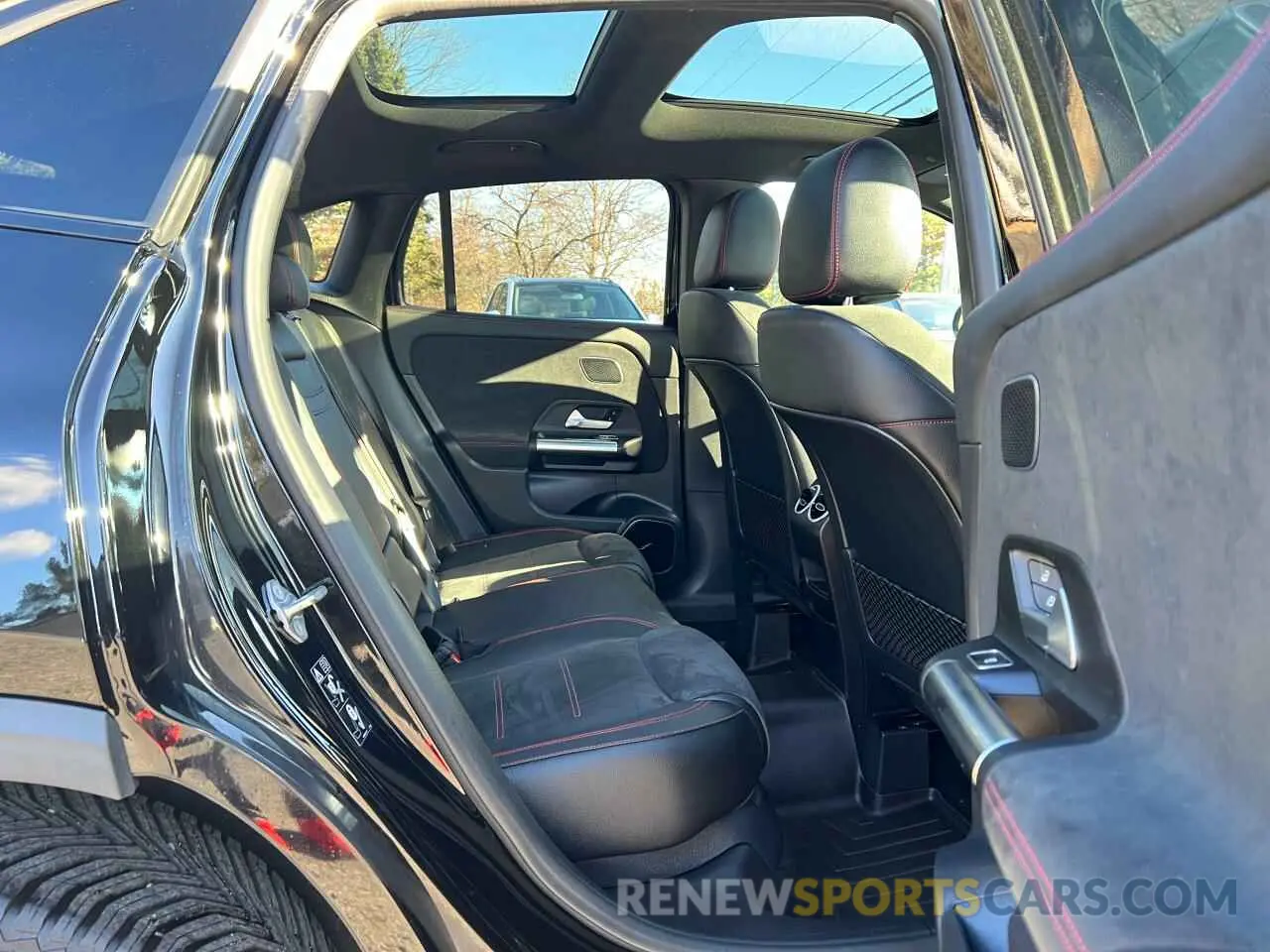 6 fotografías del automóvil dañado W1N4N4HB2MJ161748 MERCEDES-BENZ GLA-CLASS 2021