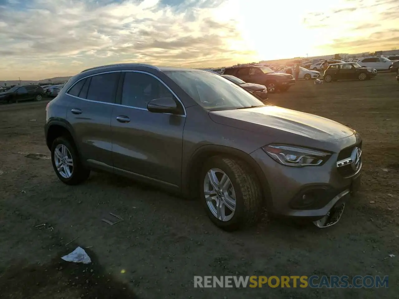4 fotografías del automóvil dañado W1N4N4HB6MJ119289 MERCEDES-BENZ GLA-CLASS 2021