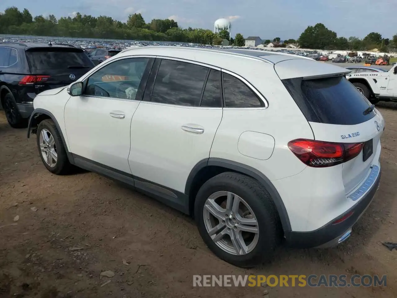 2 fotografías del automóvil dañado W1N4N4HBXMJ146611 MERCEDES-BENZ GLA-CLASS 2021