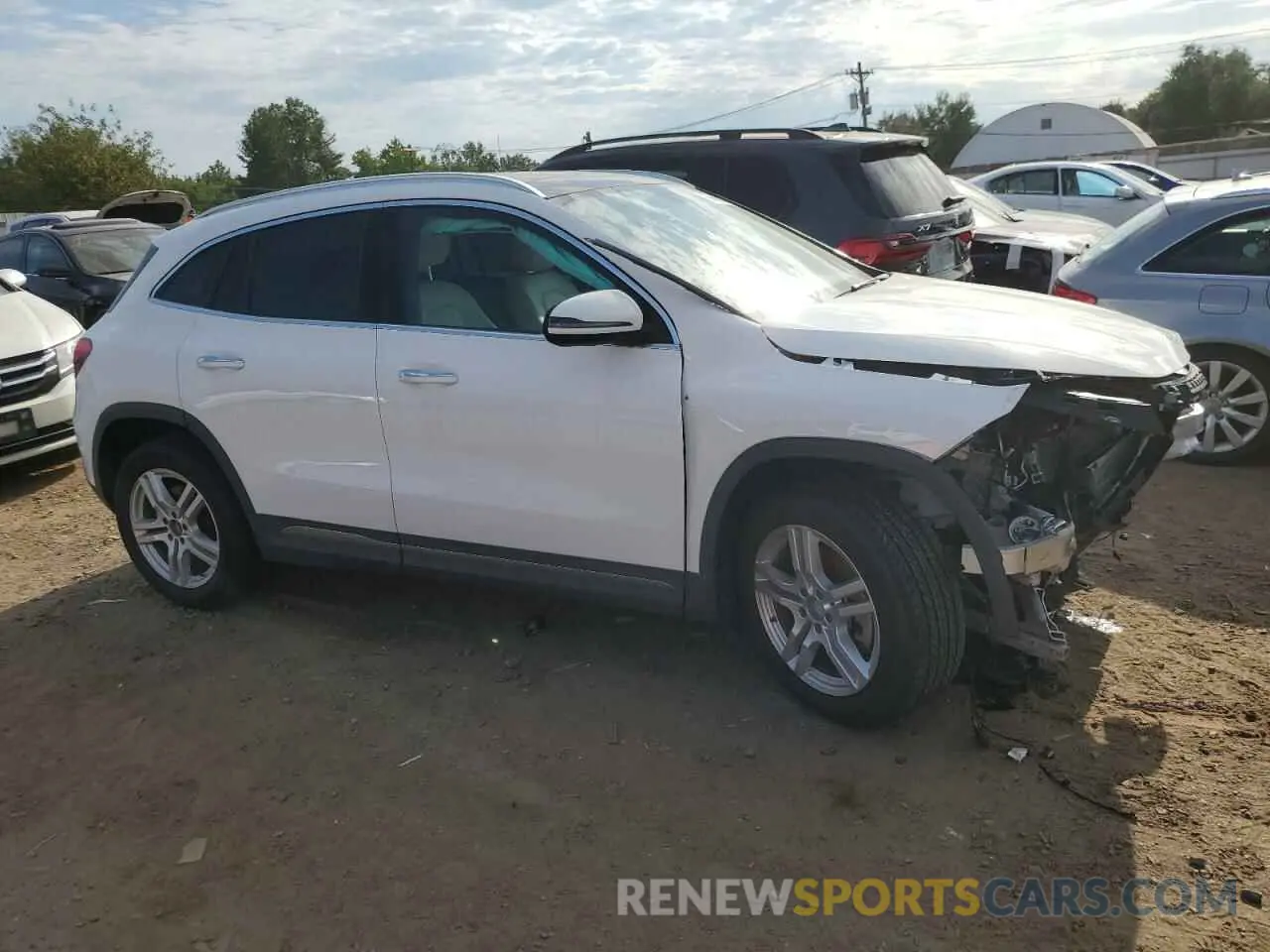 4 fotografías del automóvil dañado W1N4N4HBXMJ146611 MERCEDES-BENZ GLA-CLASS 2021