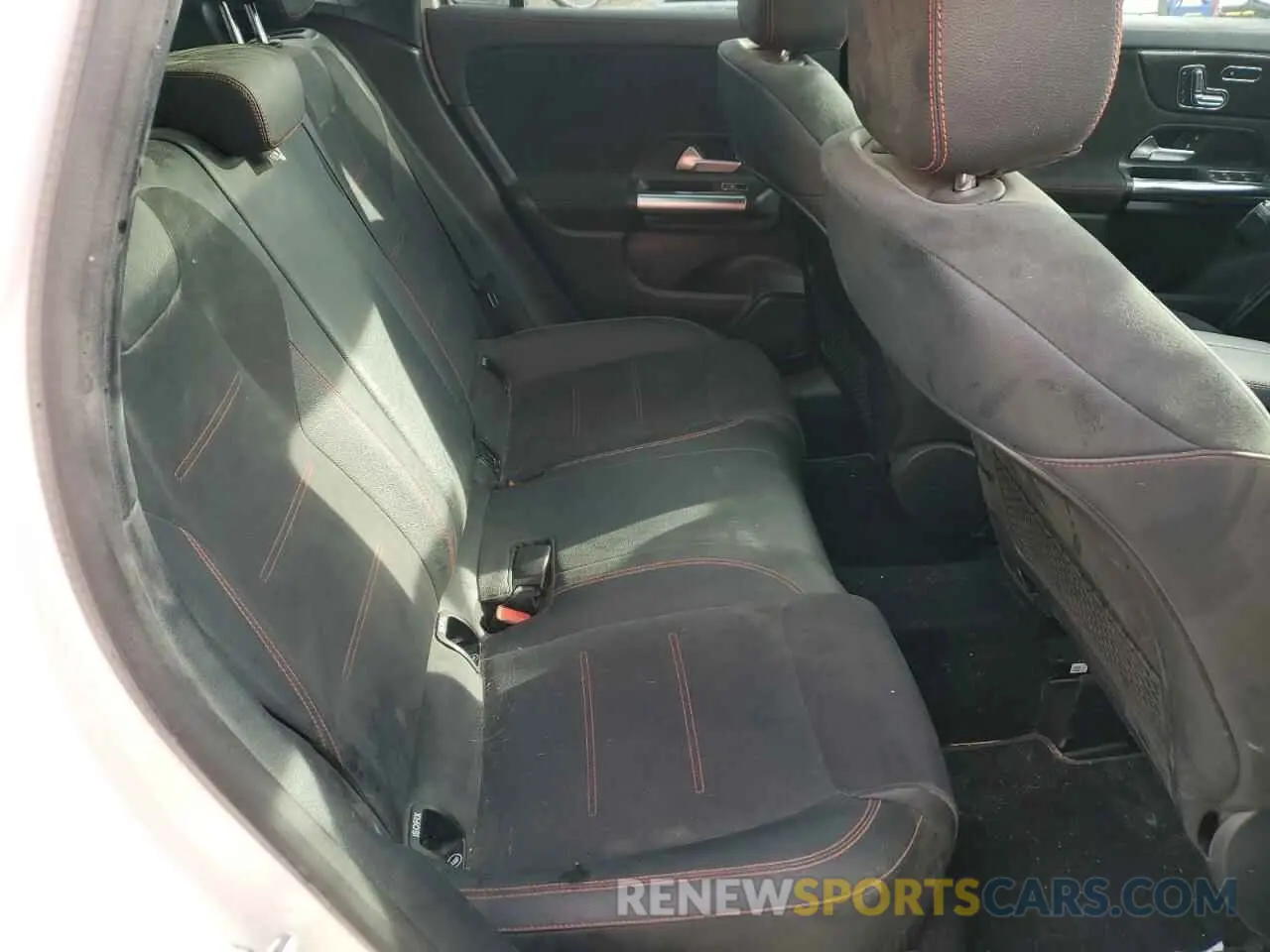 11 fotografías del automóvil dañado W1N4N4HB1NJ340560 MERCEDES-BENZ GLA-CLASS 2022