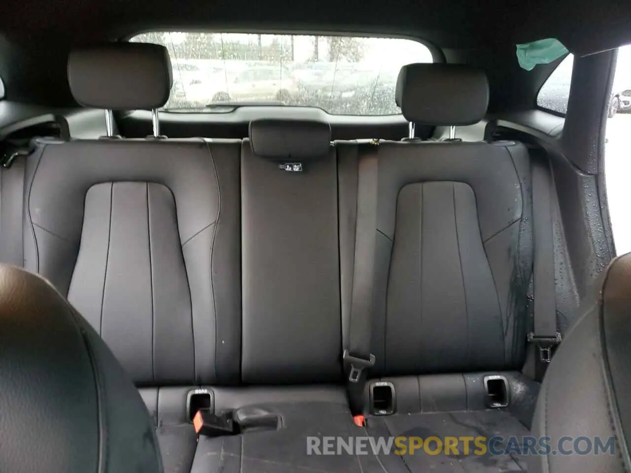 10 fotografías del automóvil dañado W1N4N4HB2NJ327350 MERCEDES-BENZ GLA-CLASS 2022