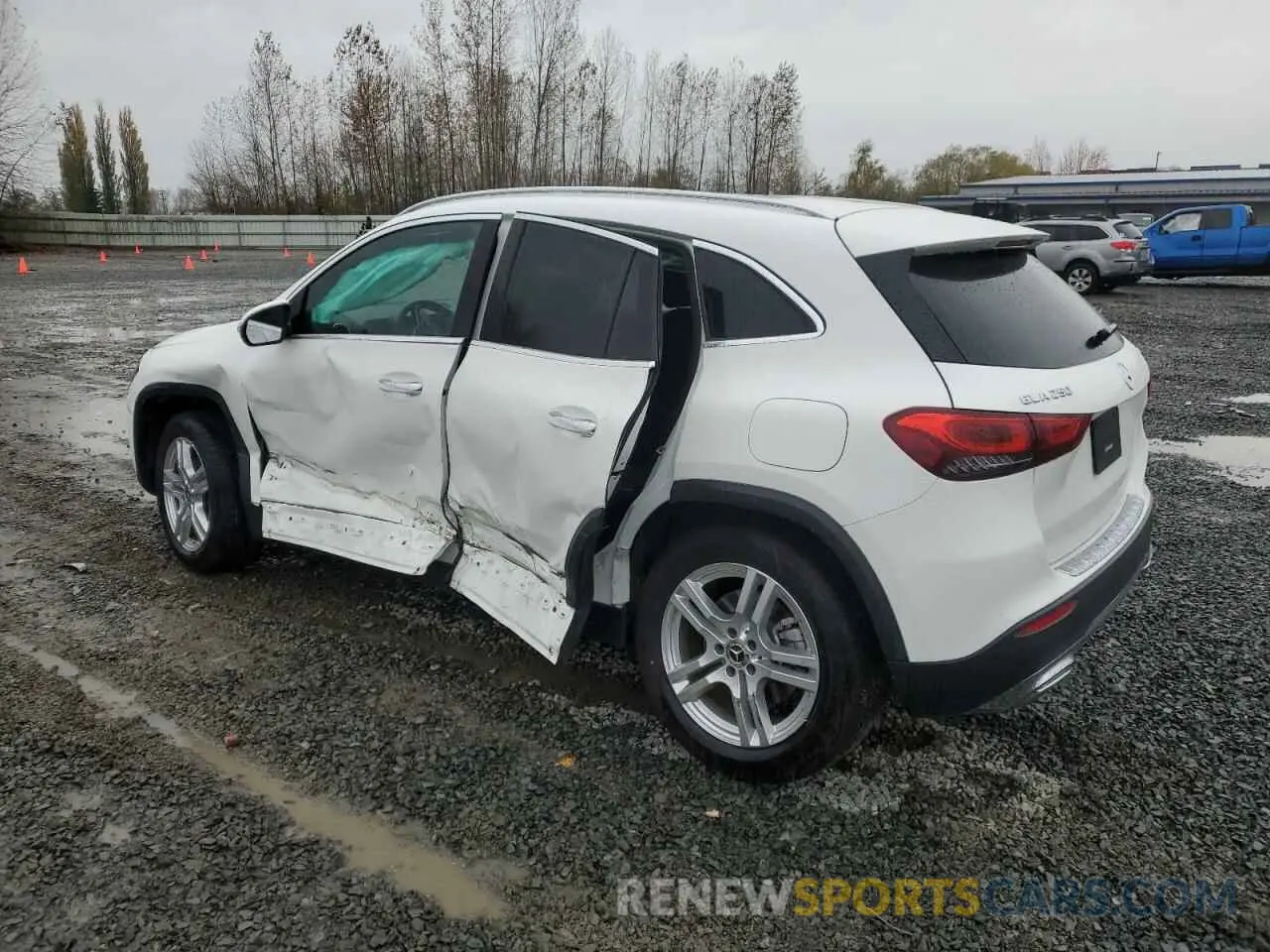2 fotografías del automóvil dañado W1N4N4HB2NJ327350 MERCEDES-BENZ GLA-CLASS 2022