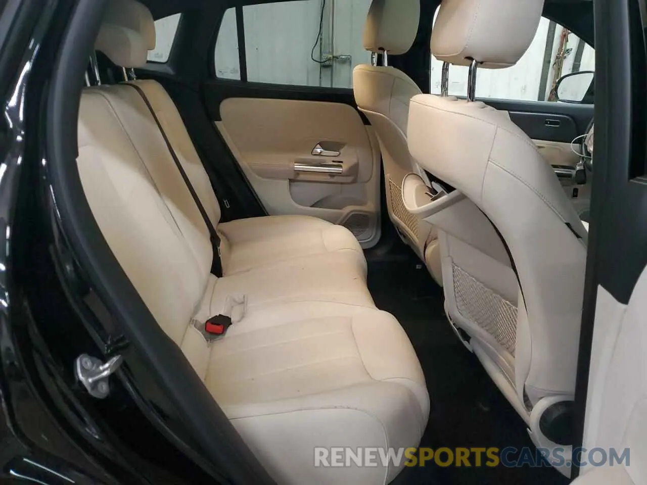 10 fotografías del automóvil dañado W1N4N4HB5NJ381337 MERCEDES-BENZ GLA-CLASS 2022
