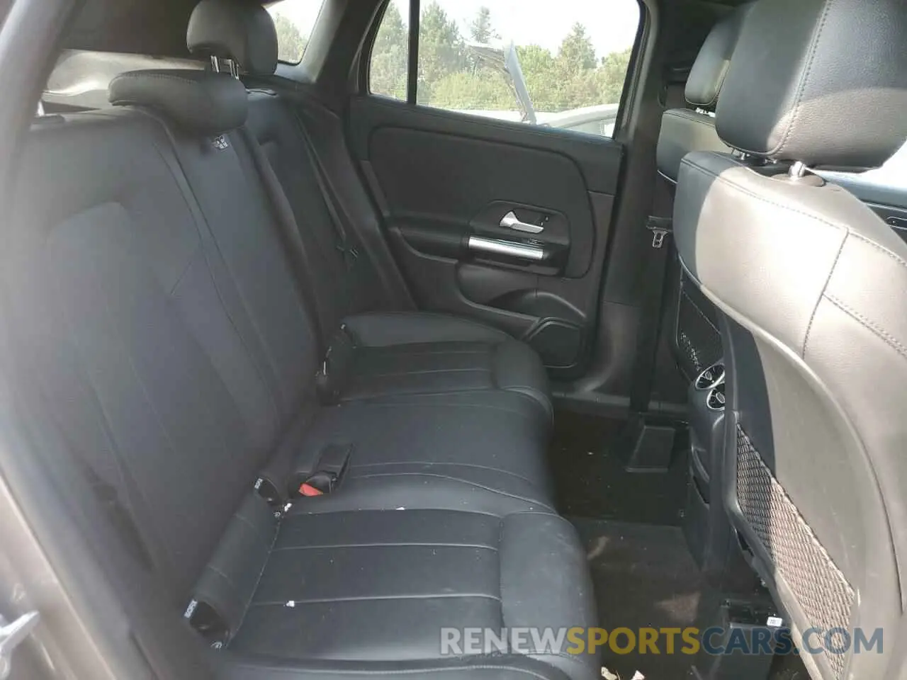 10 fotografías del automóvil dañado W1N4N4HB5NJ381905 MERCEDES-BENZ GLA-CLASS 2022