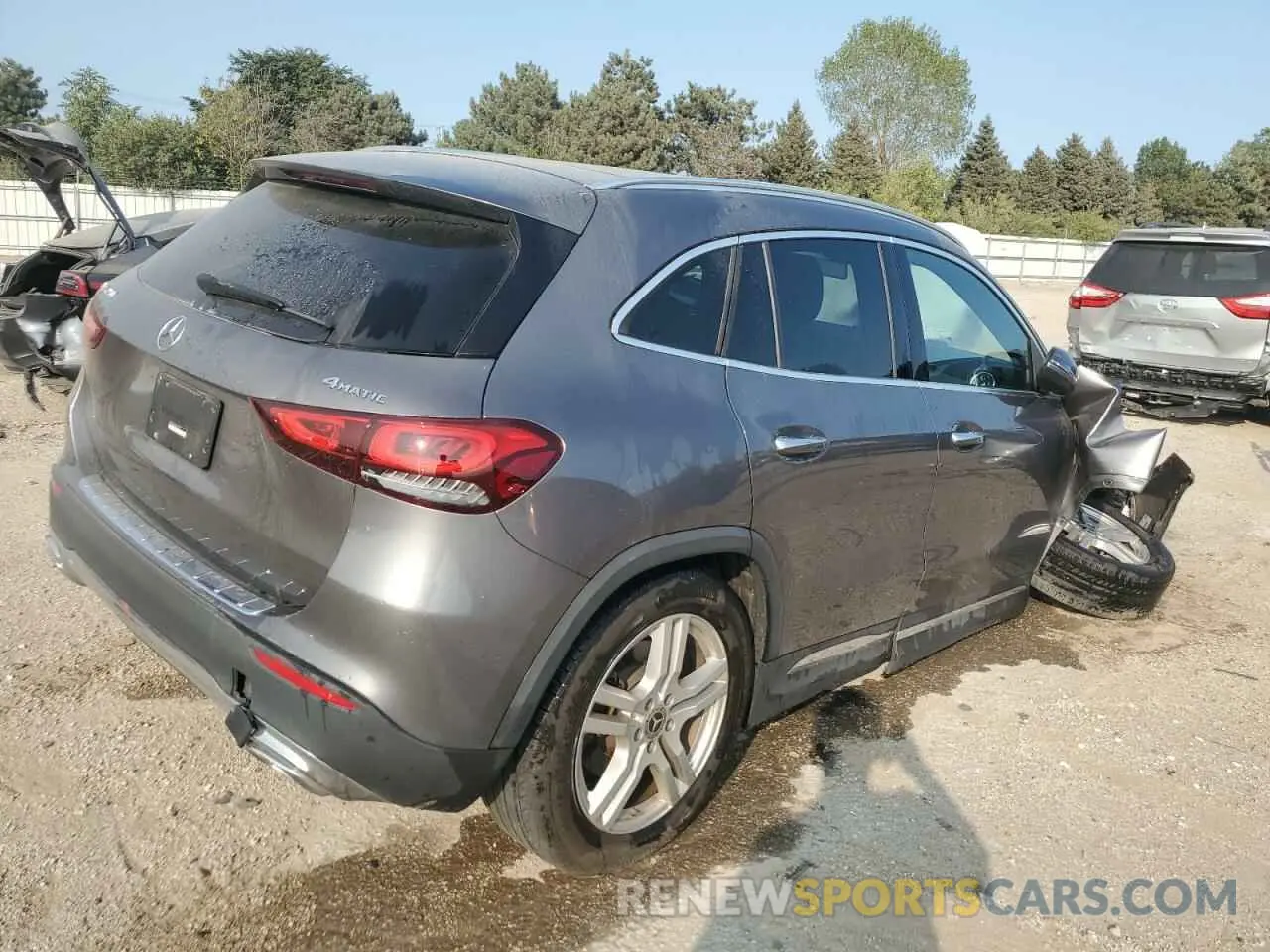 3 fotografías del automóvil dañado W1N4N4HB5NJ381905 MERCEDES-BENZ GLA-CLASS 2022