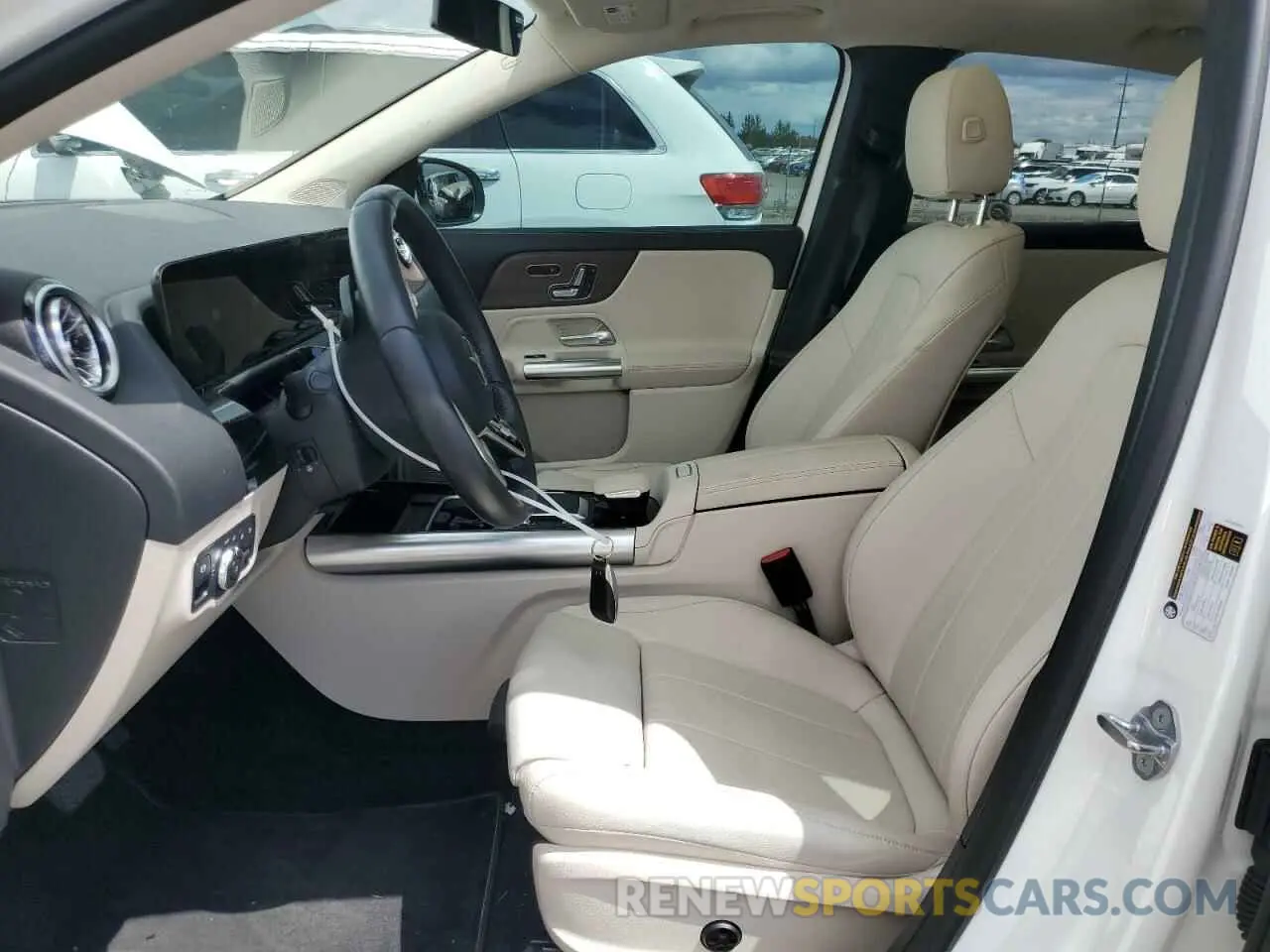 7 fotografías del automóvil dañado W1N4N4HB4PJ460324 MERCEDES-BENZ GLA-CLASS 2023