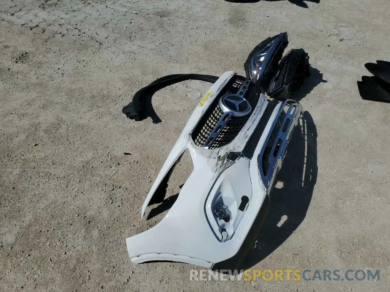 15 fotografías del automóvil dañado W1N4N4HB4PJ514009 MERCEDES-BENZ GLA-CLASS 2023