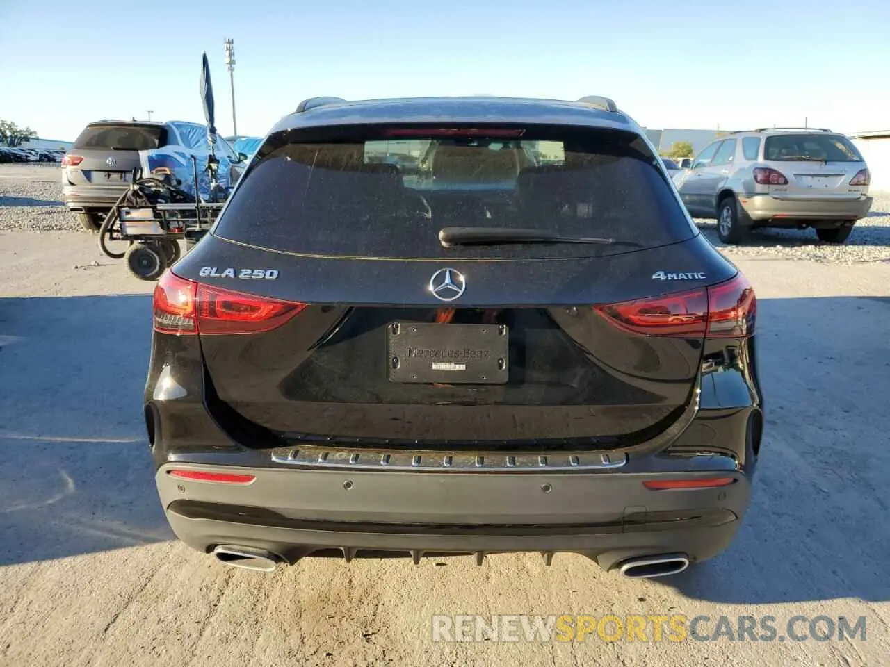 6 fotografías del automóvil dañado W1N4N4HBXPJ461266 MERCEDES-BENZ GLA-CLASS 2023