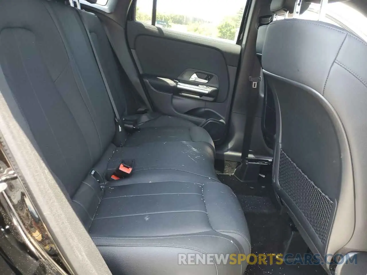 11 fotografías del automóvil dañado W1N4N4GB5RJ621512 MERCEDES-BENZ GLA-CLASS 2024