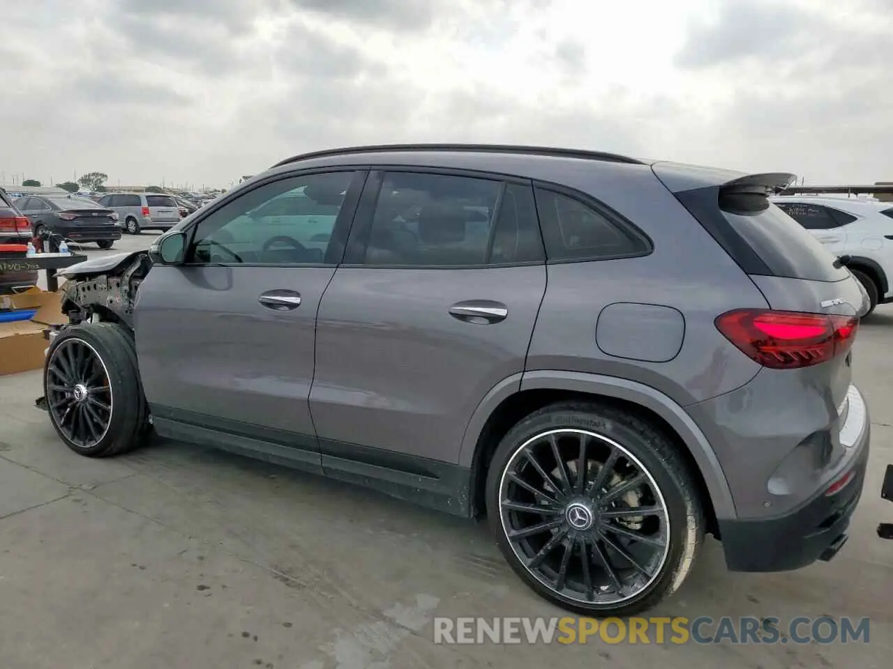 2 fotografías del automóvil dañado W1N4N5BB8RJ576272 MERCEDES-BENZ GLA-CLASS 2024