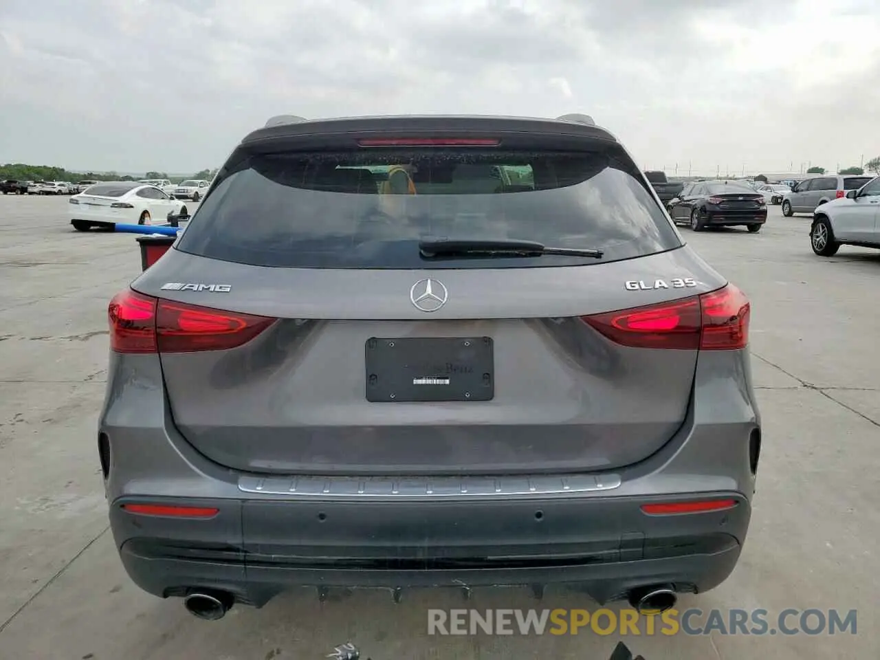 6 fotografías del automóvil dañado W1N4N5BB8RJ576272 MERCEDES-BENZ GLA-CLASS 2024
