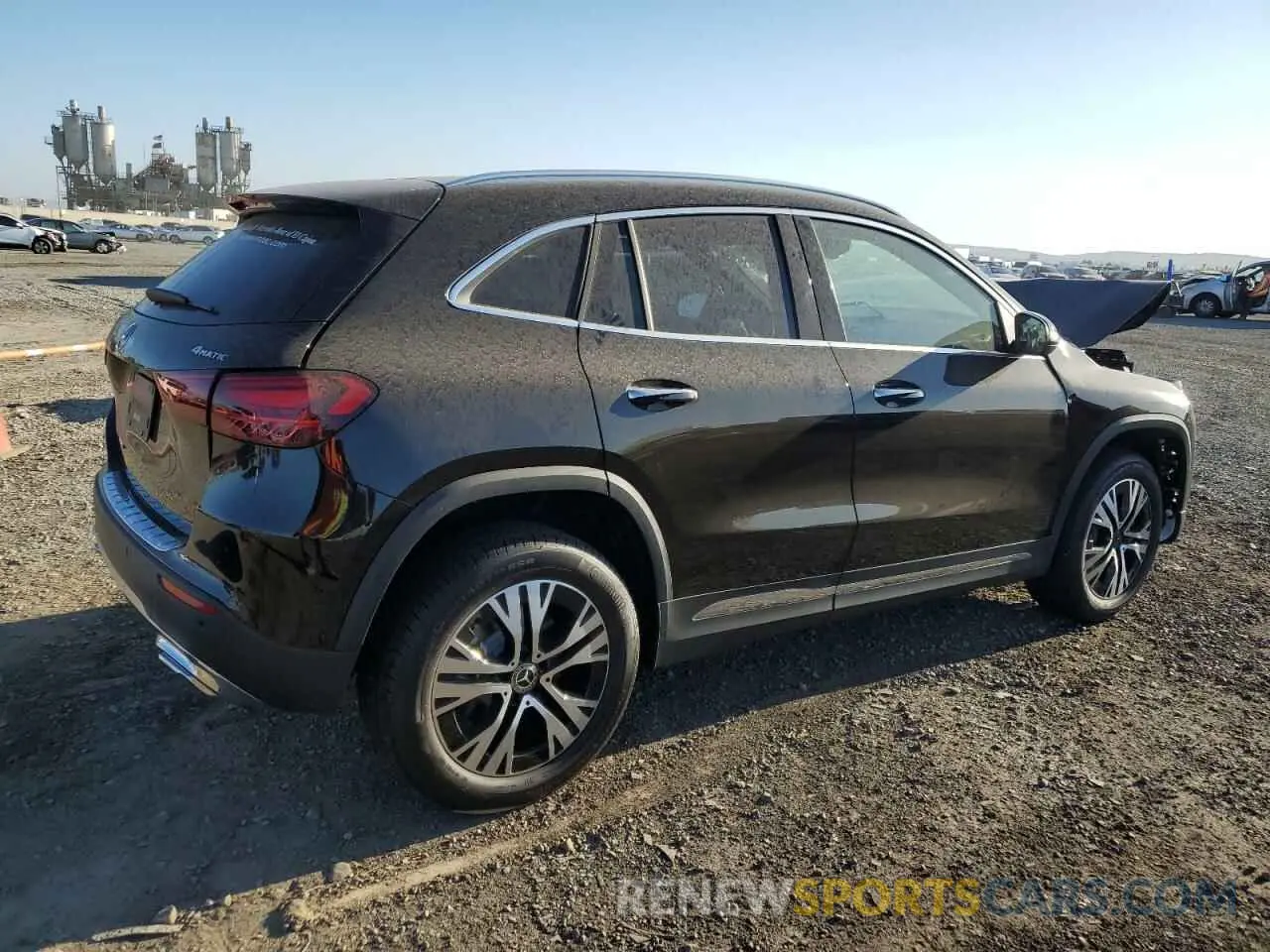 3 fotografías del automóvil dañado W1N4N4HB6SJ646634 MERCEDES-BENZ GLA-CLASS 2025