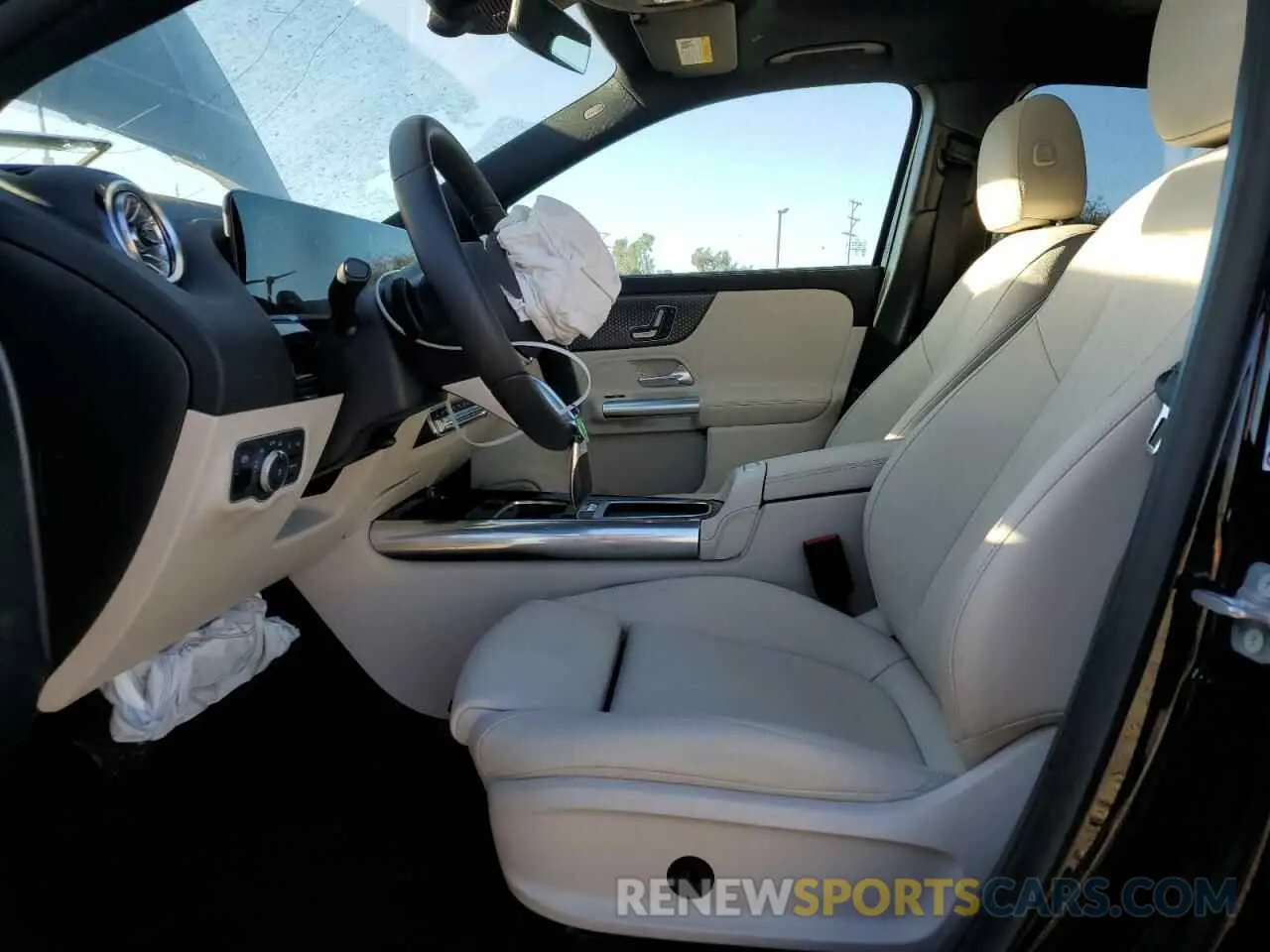 7 fotografías del automóvil dañado W1N4N4HB6SJ646634 MERCEDES-BENZ GLA-CLASS 2025