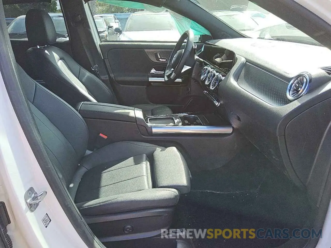 7 fotografías del automóvil dañado W1N4N4HB8SJ649423 MERCEDES-BENZ GLA-CLASS 2025