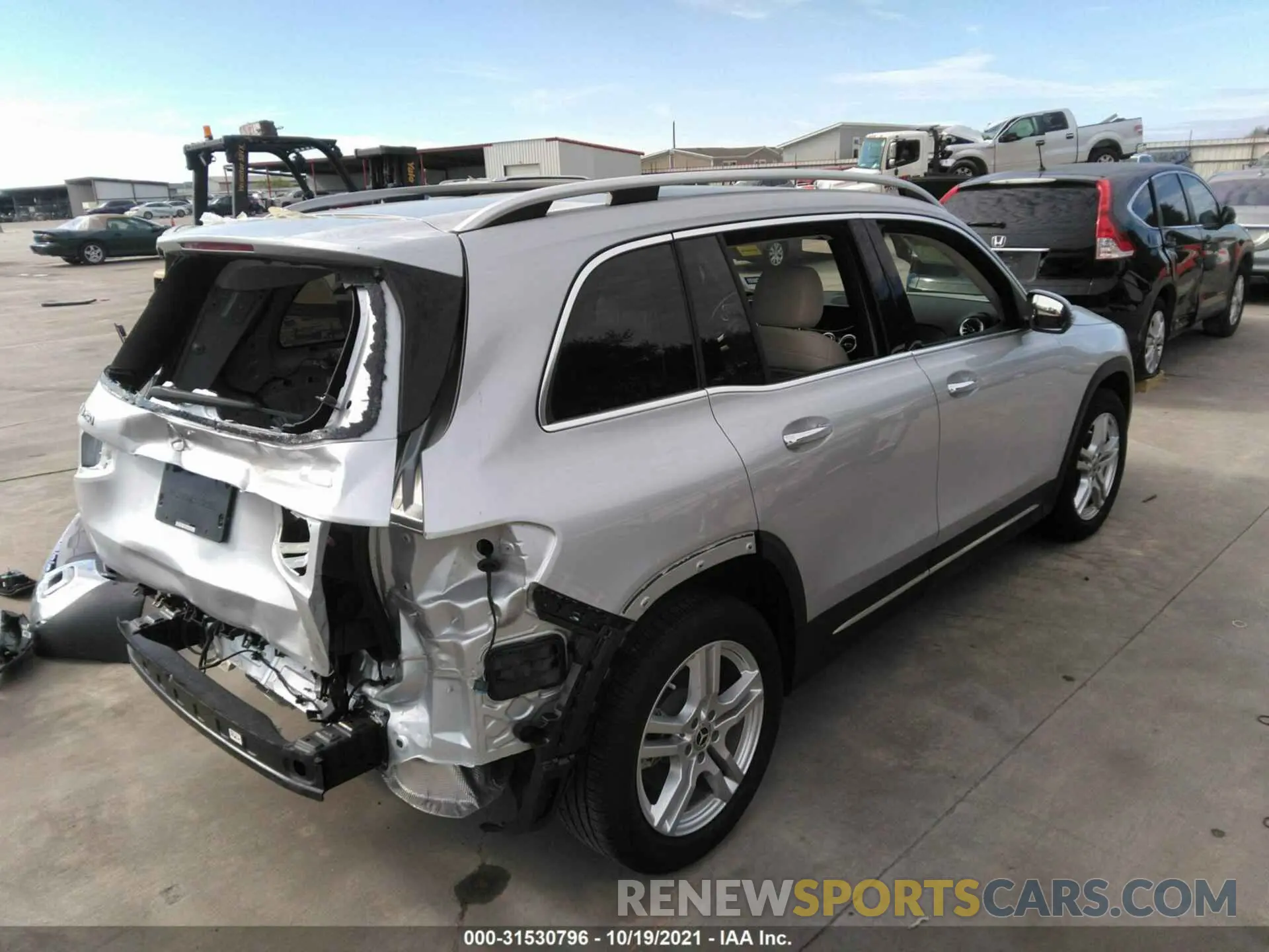 4 fotografías del automóvil dañado W1N4M4GB1LW024838 MERCEDES-BENZ GLB 2020
