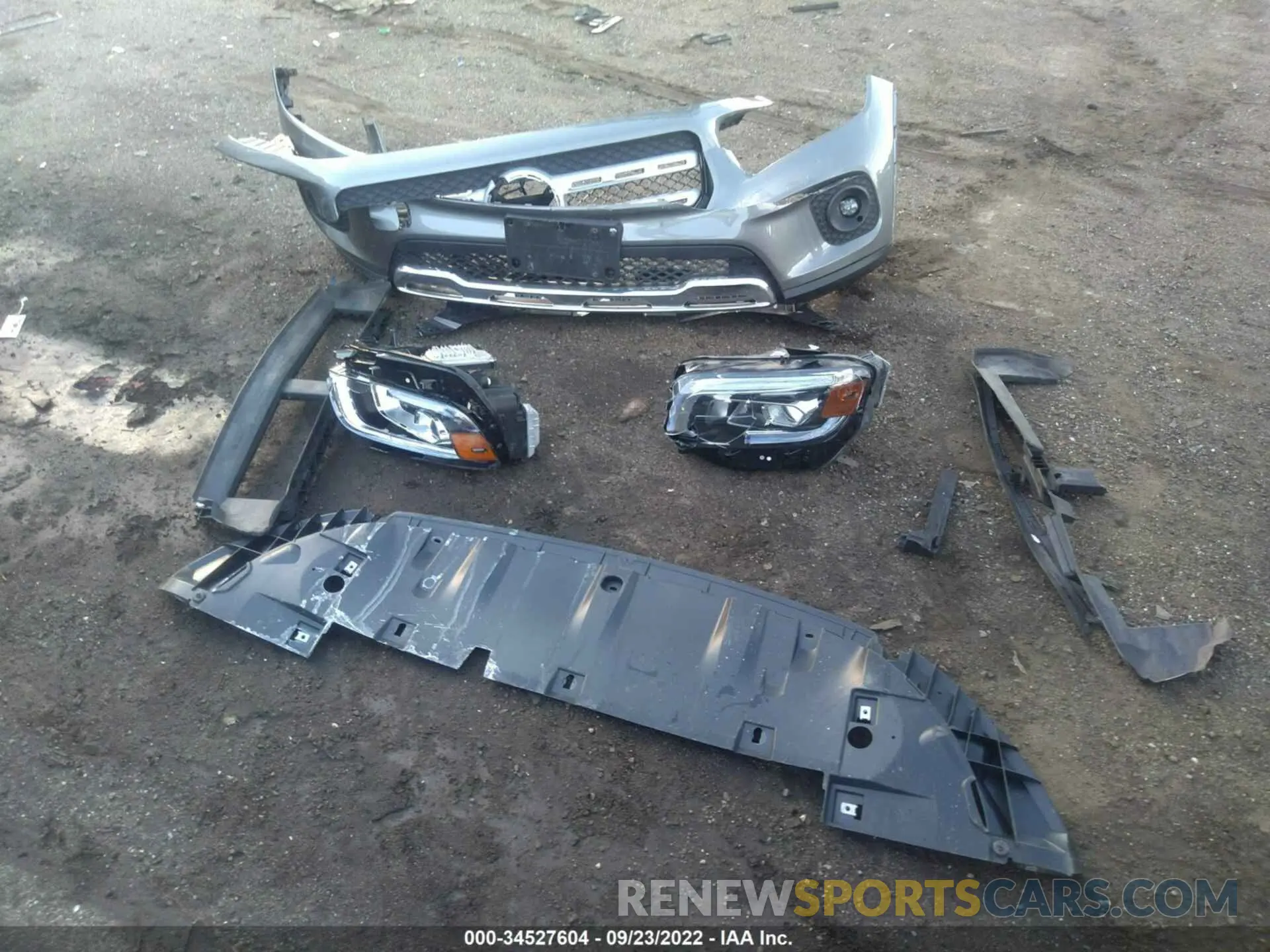 12 fotografías del automóvil dañado WDC4M4HB4LW008973 MERCEDES-BENZ GLB 2020