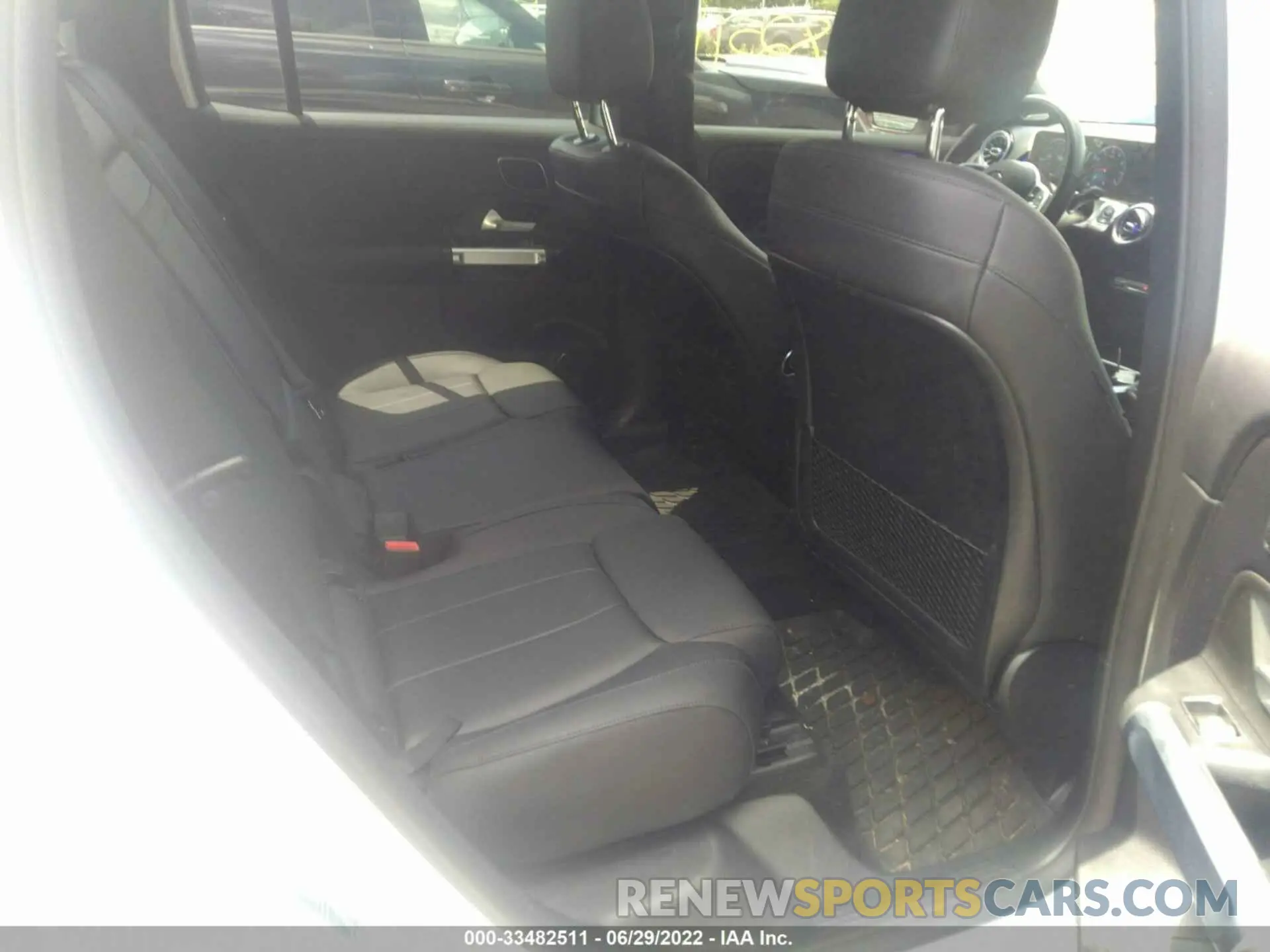 8 fotografías del automóvil dañado W1N4M4HB0MW141780 MERCEDES-BENZ GLB 2021