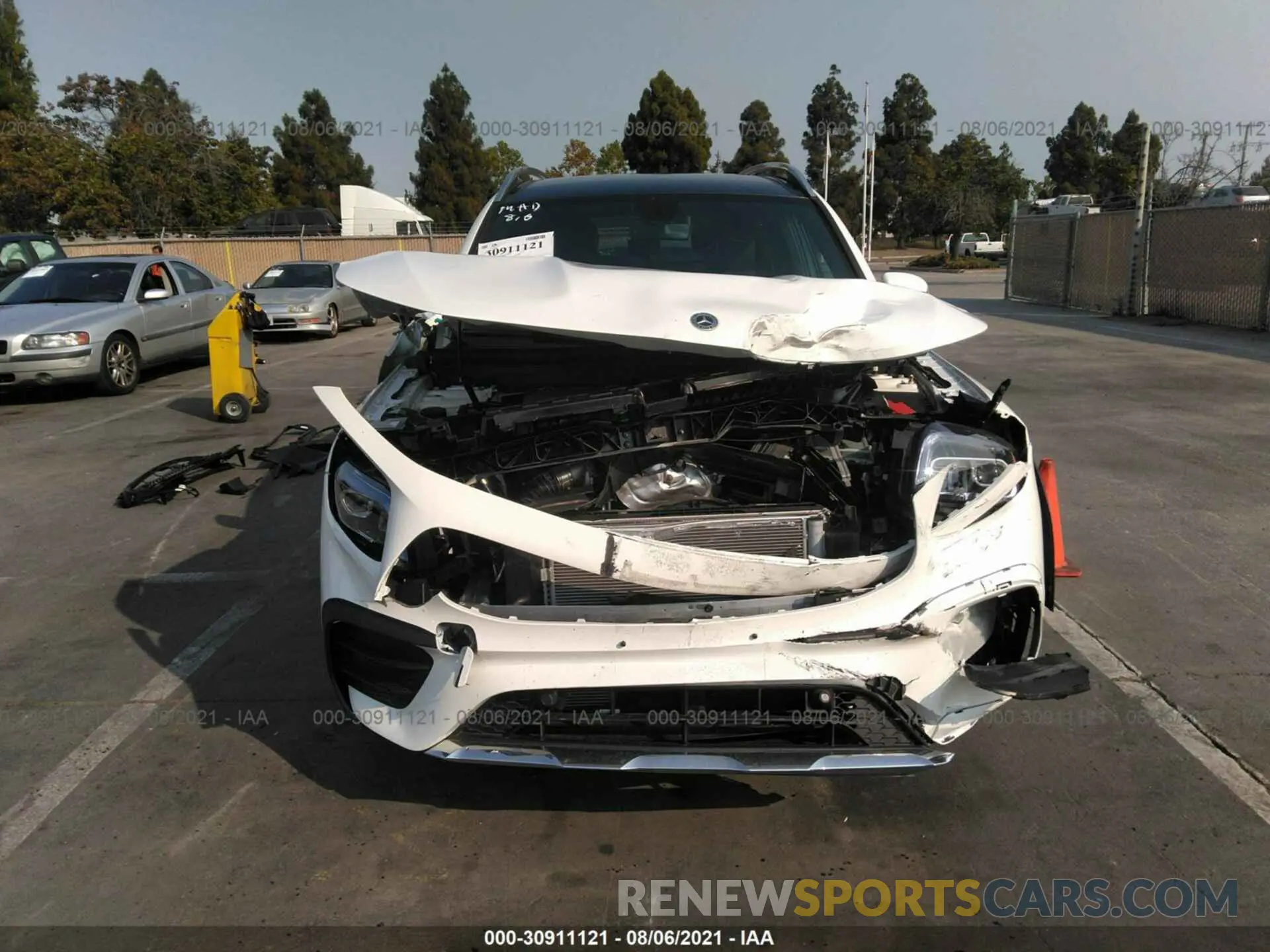6 fotografías del automóvil dañado W1N4M4HB6MW135725 MERCEDES-BENZ GLB 2021