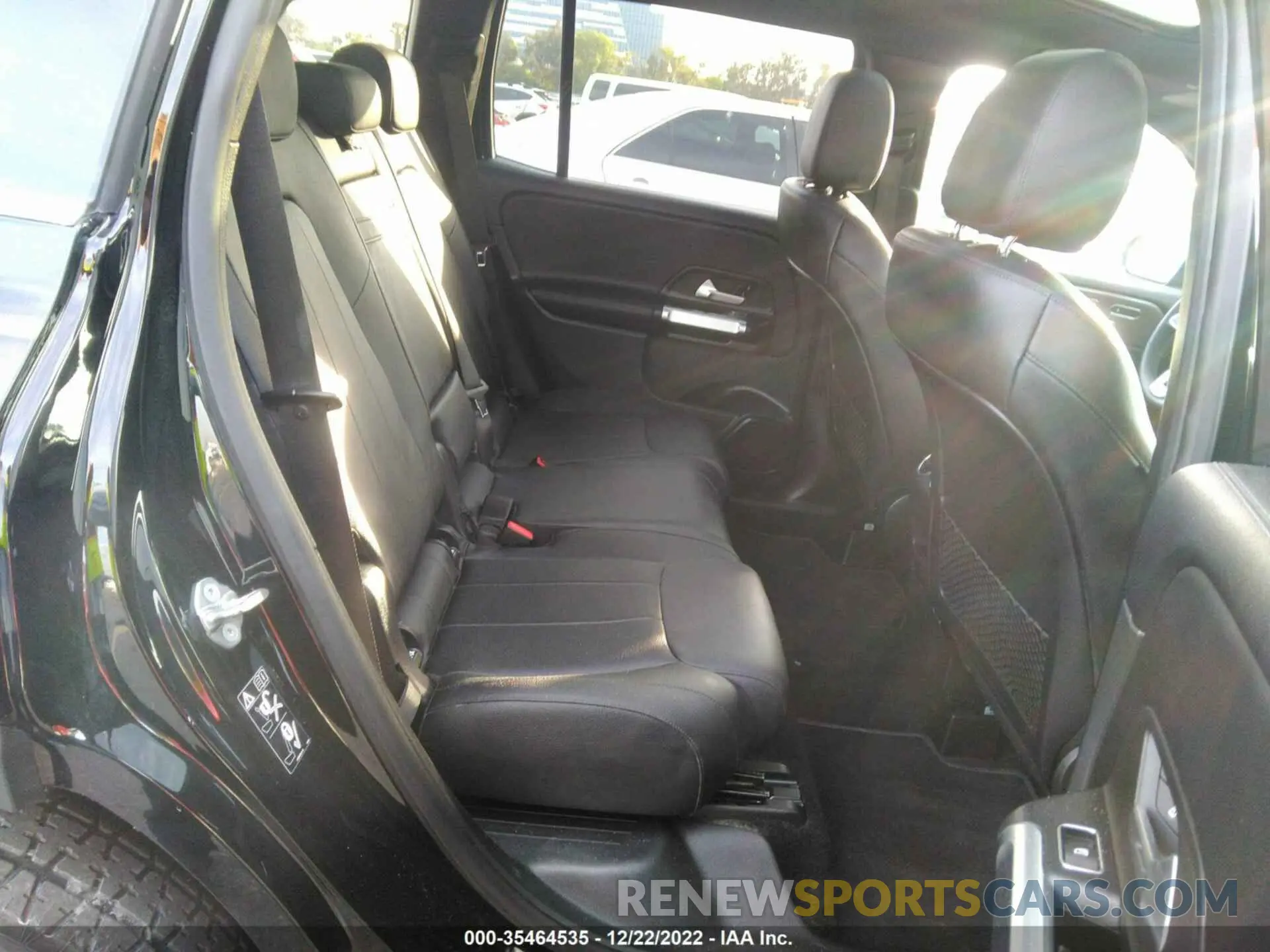 8 fotografías del automóvil dañado W1N4M4GB8NW232198 MERCEDES-BENZ GLB 2022