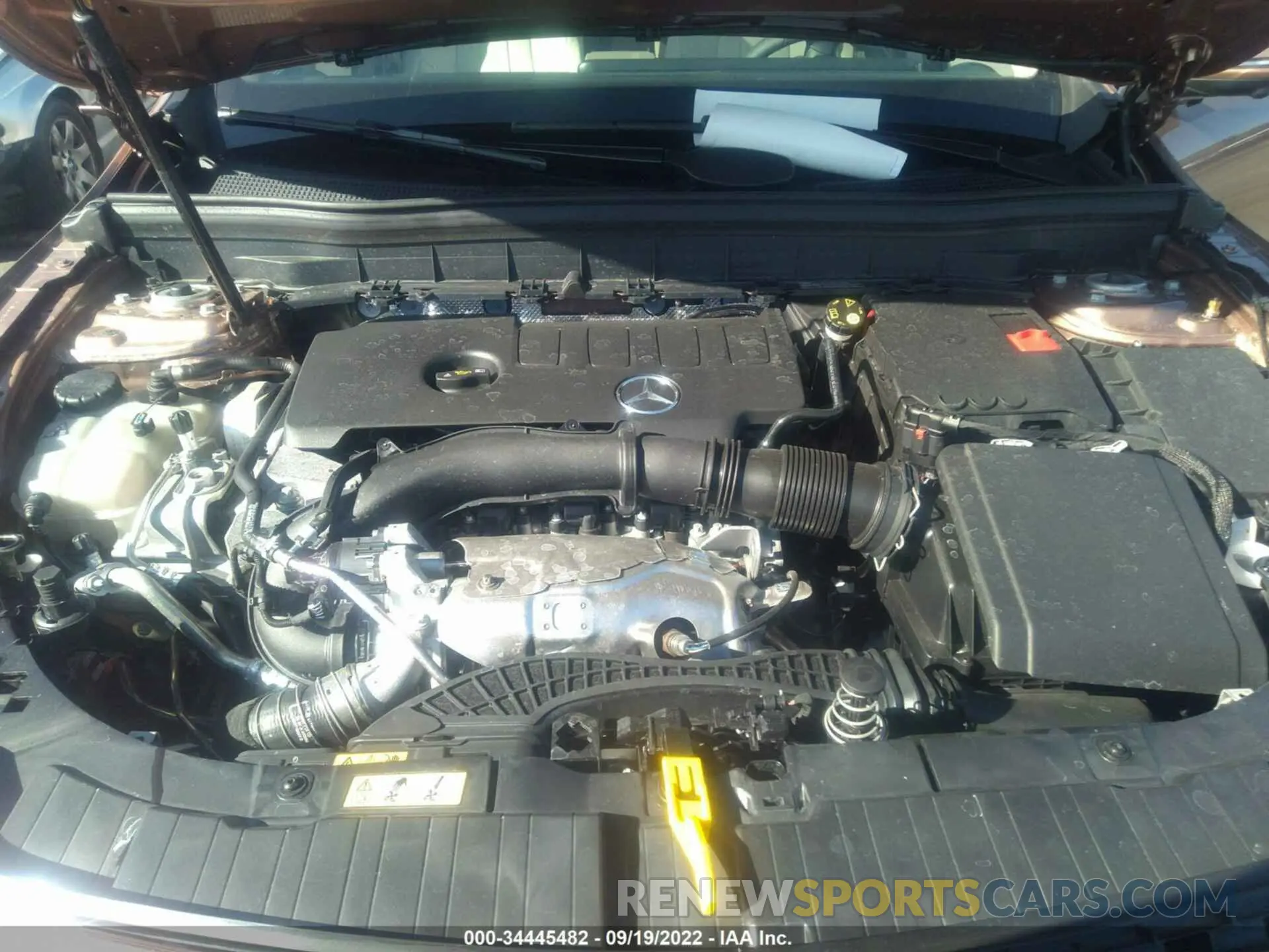 10 fotografías del automóvil dañado W1N4M4GB9NW256221 MERCEDES-BENZ GLB 2022