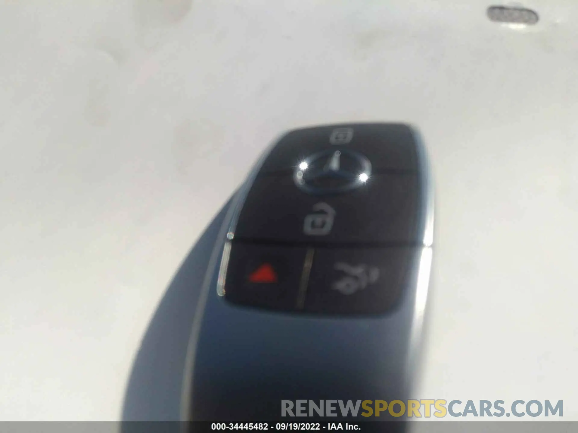 11 fotografías del automóvil dañado W1N4M4GB9NW256221 MERCEDES-BENZ GLB 2022