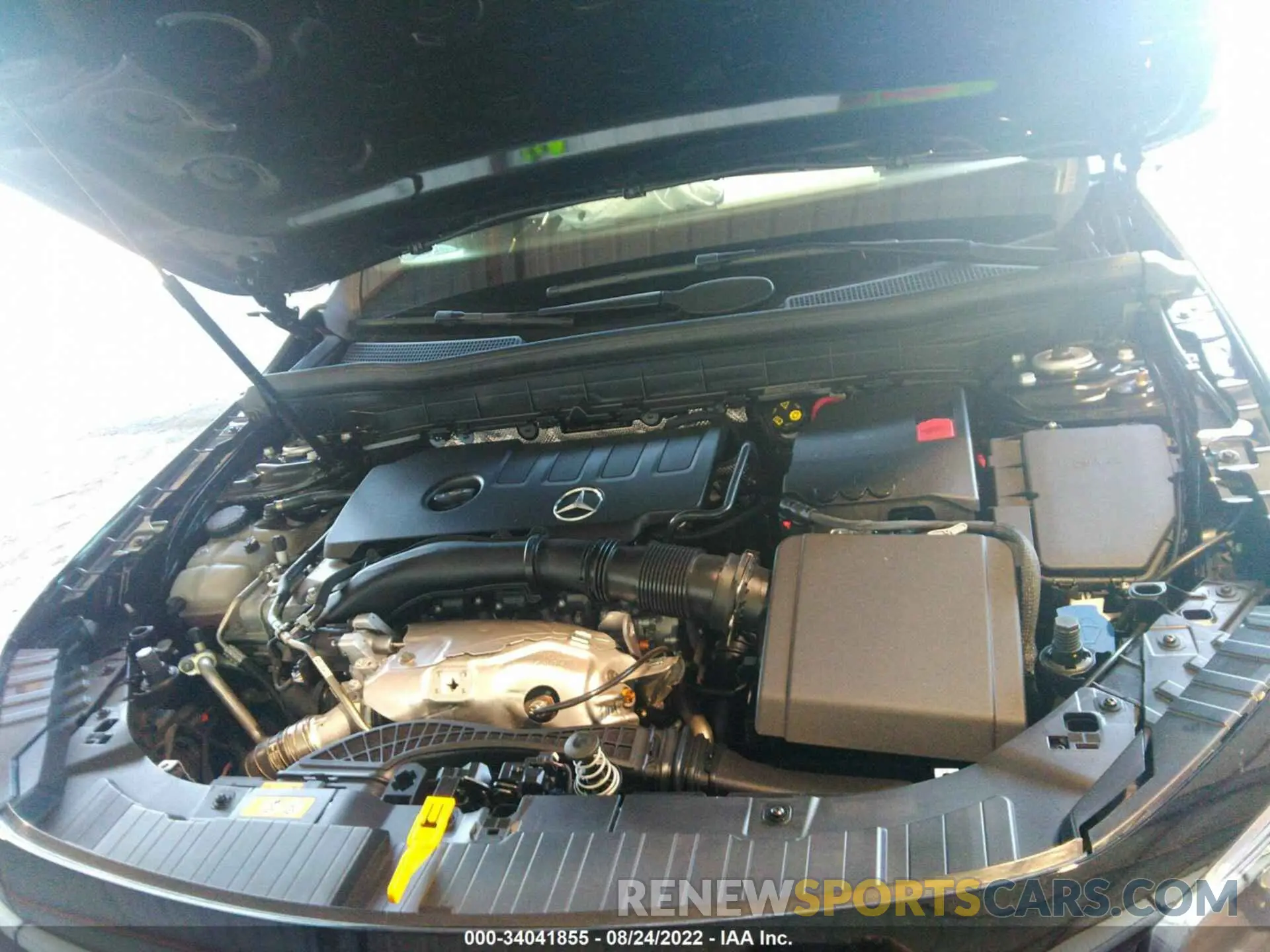 10 fotografías del automóvil dañado W1N4M4HBXNW206801 MERCEDES-BENZ GLB 2022