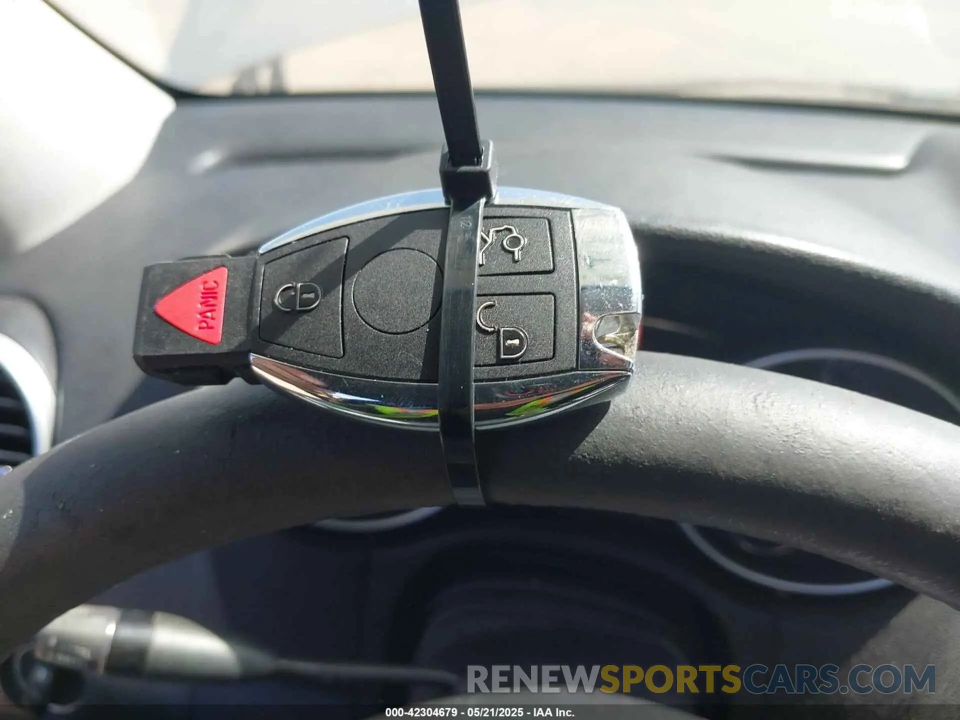 11 fotografías del automóvil dañado W1N4M4GB4LW057865 MERCEDES-BENZ GLB 250 2020