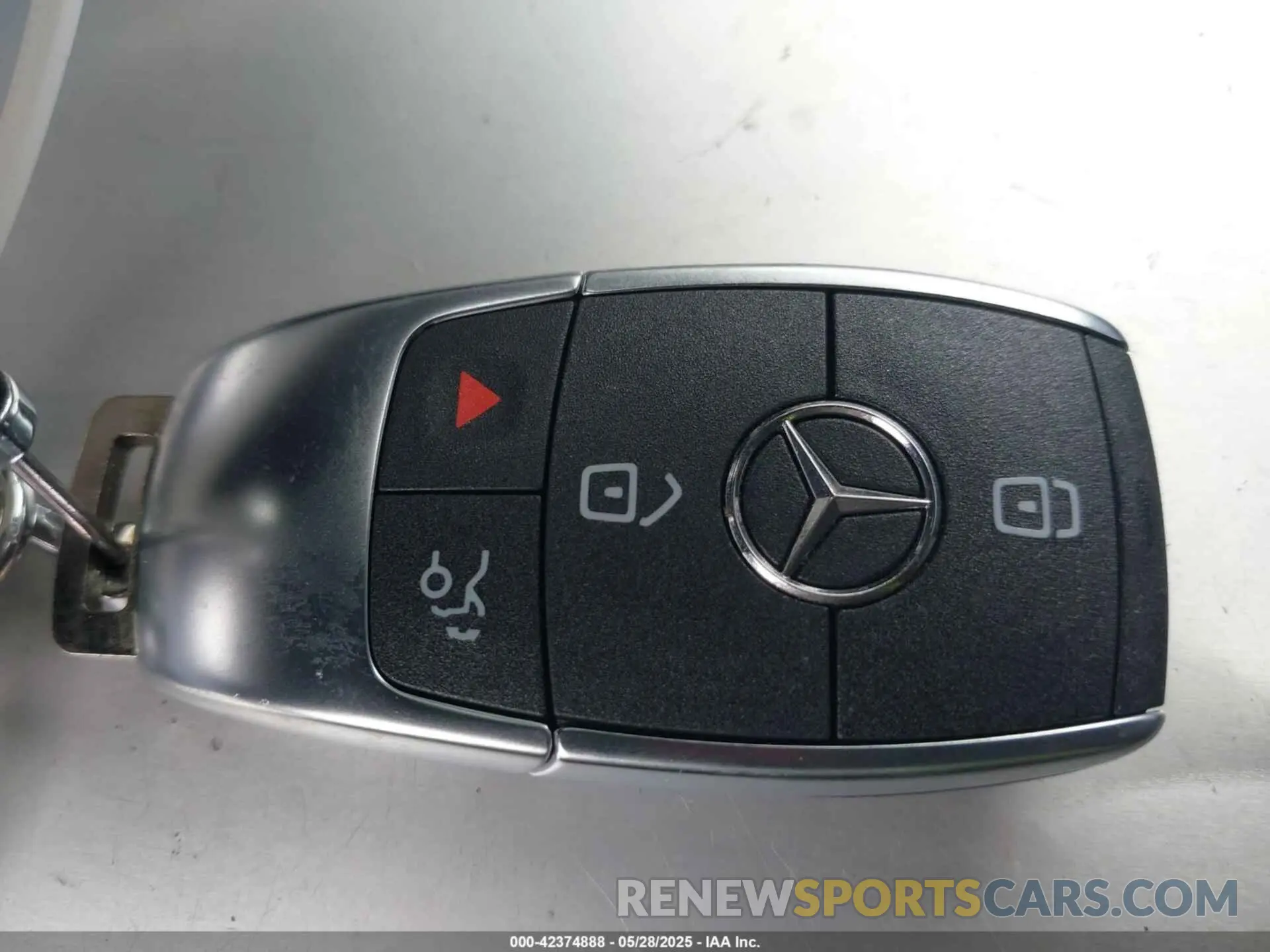 11 fotografías del automóvil dañado W1N4M4GB7LW025301 MERCEDES-BENZ GLB 250 2020