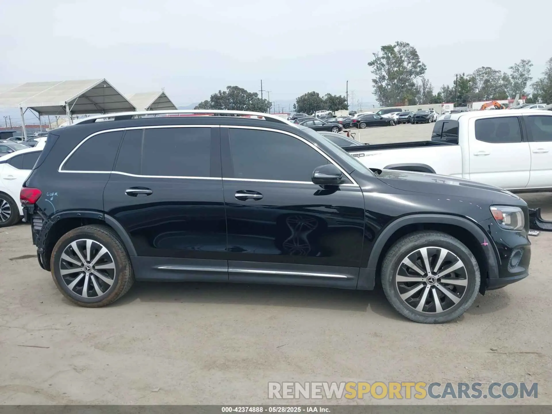 14 fotografías del automóvil dañado W1N4M4GB7LW025301 MERCEDES-BENZ GLB 250 2020