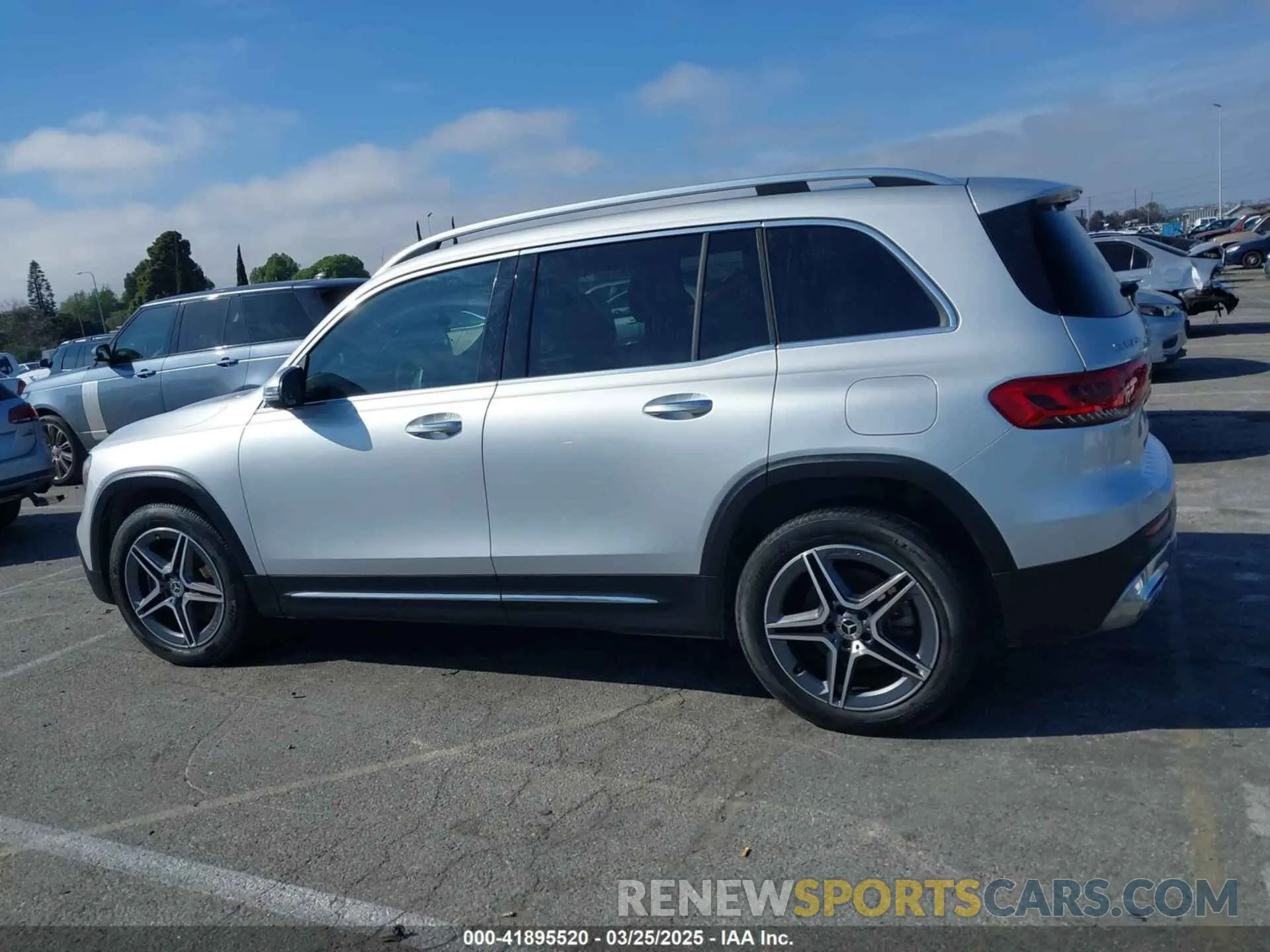 14 fotografías del automóvil dañado W1N4M4GBXLW050581 MERCEDES-BENZ GLB 250 2020
