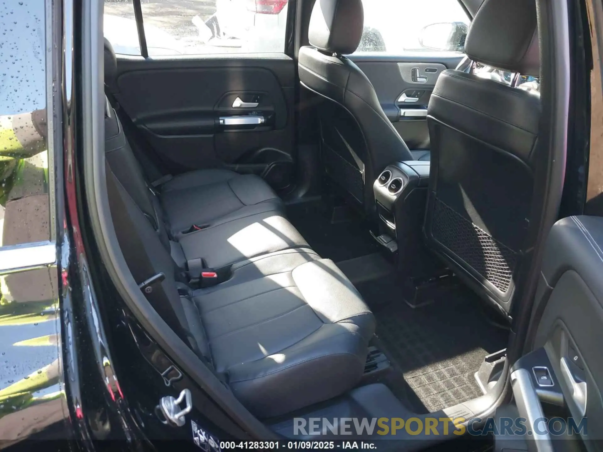 8 fotografías del automóvil dañado W1N4M4HB0LW051673 MERCEDES-BENZ GLB 250 2020
