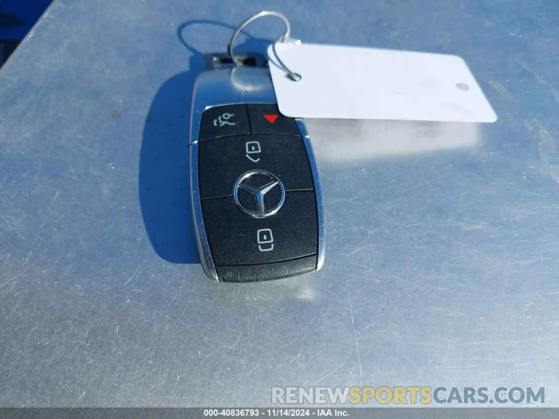 11 fotografías del automóvil dañado W1N4M4HB2LW032056 MERCEDES-BENZ GLB 250 2020