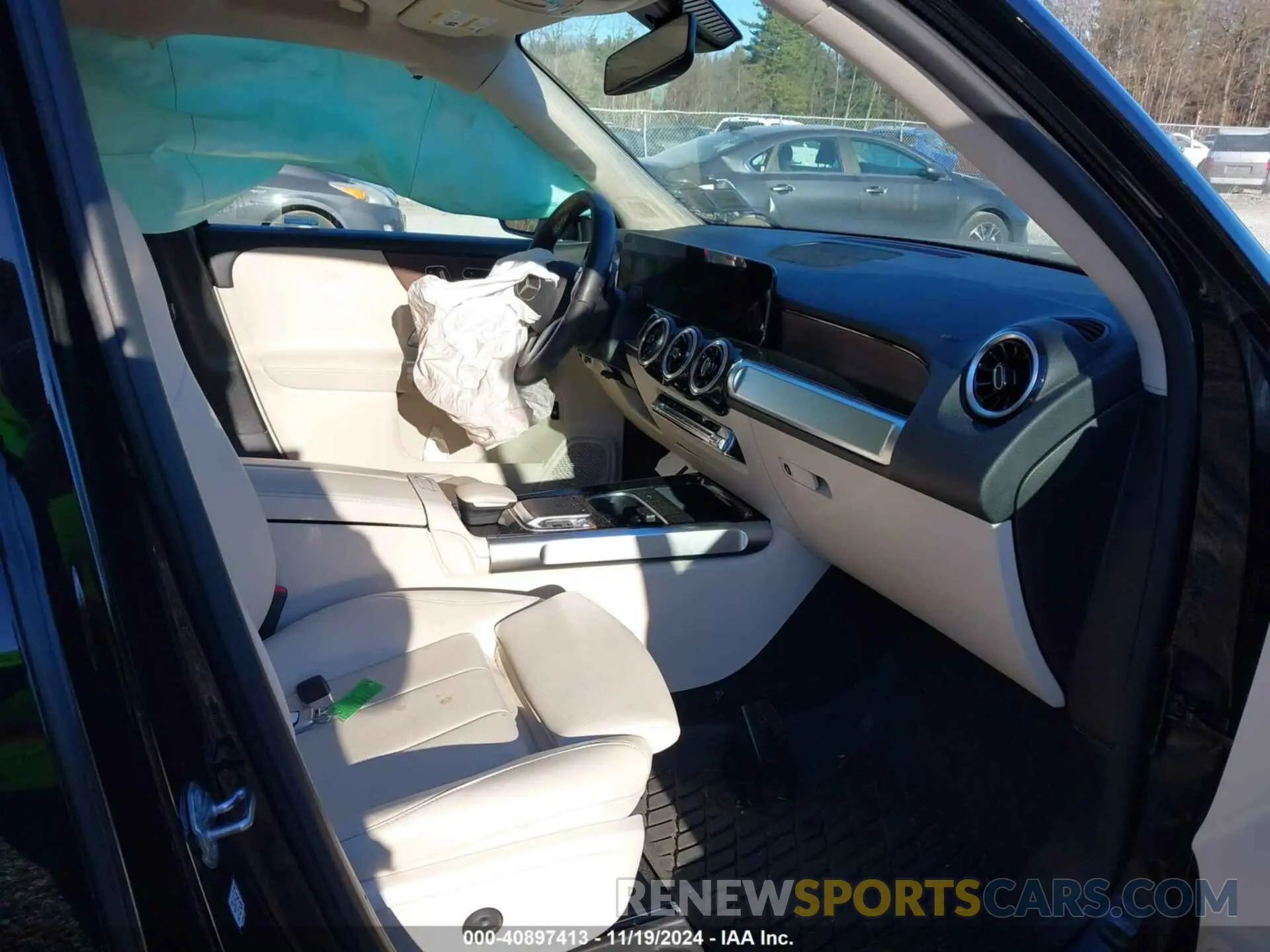 5 fotografías del automóvil dañado W1N4M4HB2LW054722 MERCEDES-BENZ GLB 250 2020