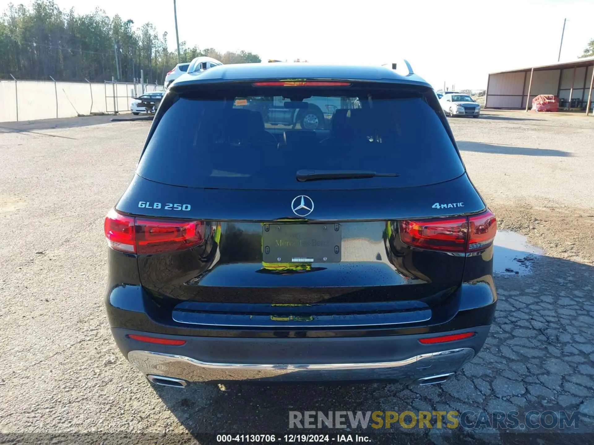 16 fotografías del automóvil dañado W1N4M4HBXLW042401 MERCEDES-BENZ GLB 250 2020