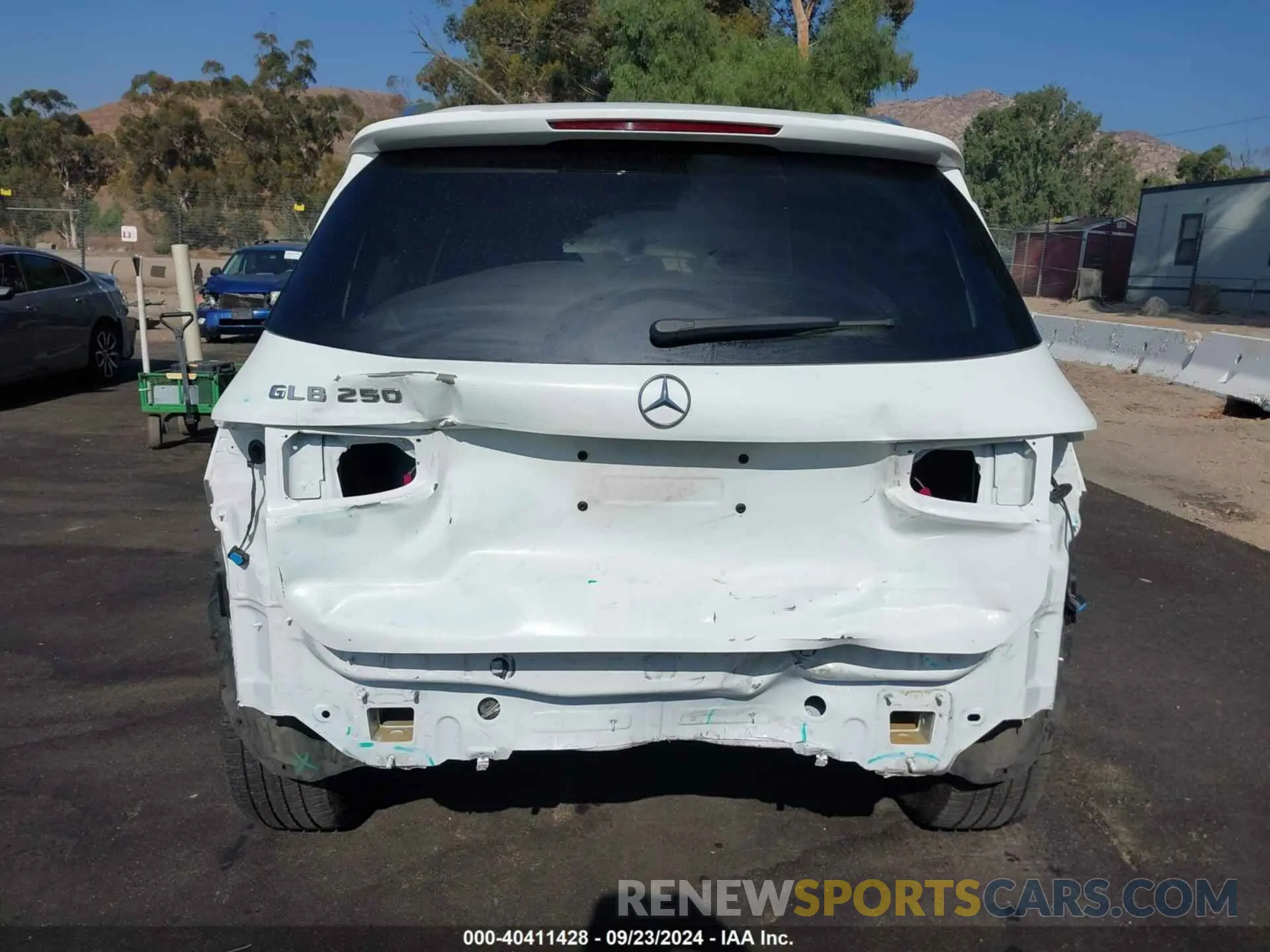 17 fotografías del automóvil dañado W1N4M4GB0MW093683 MERCEDES-BENZ GLB 250 2021