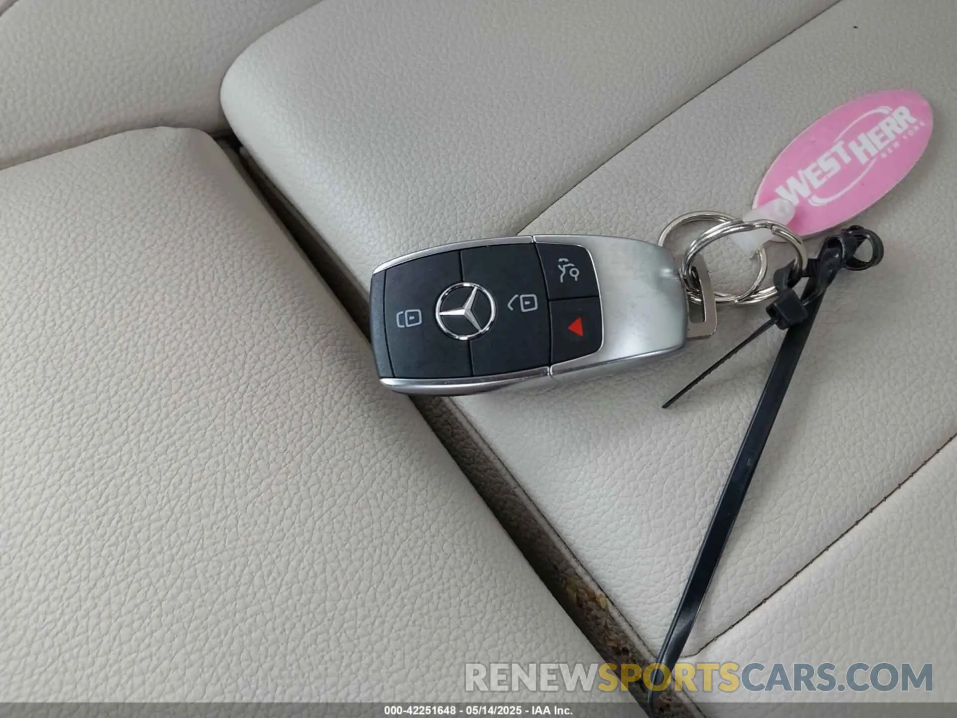 11 fotografías del automóvil dañado W1N4M4GB1MW091148 MERCEDES-BENZ GLB 250 2021