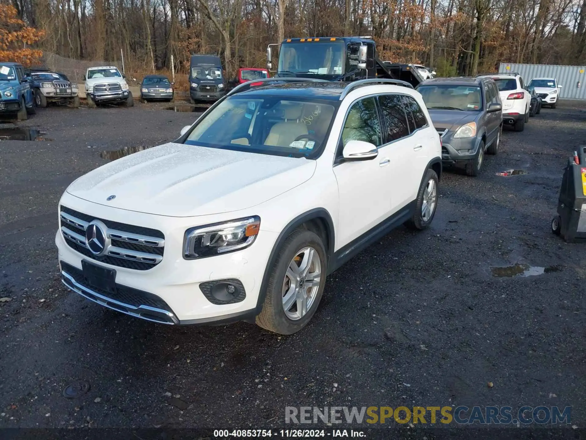 2 fotografías del automóvil dañado W1N4M4HB3MW140168 MERCEDES-BENZ GLB 250 2021